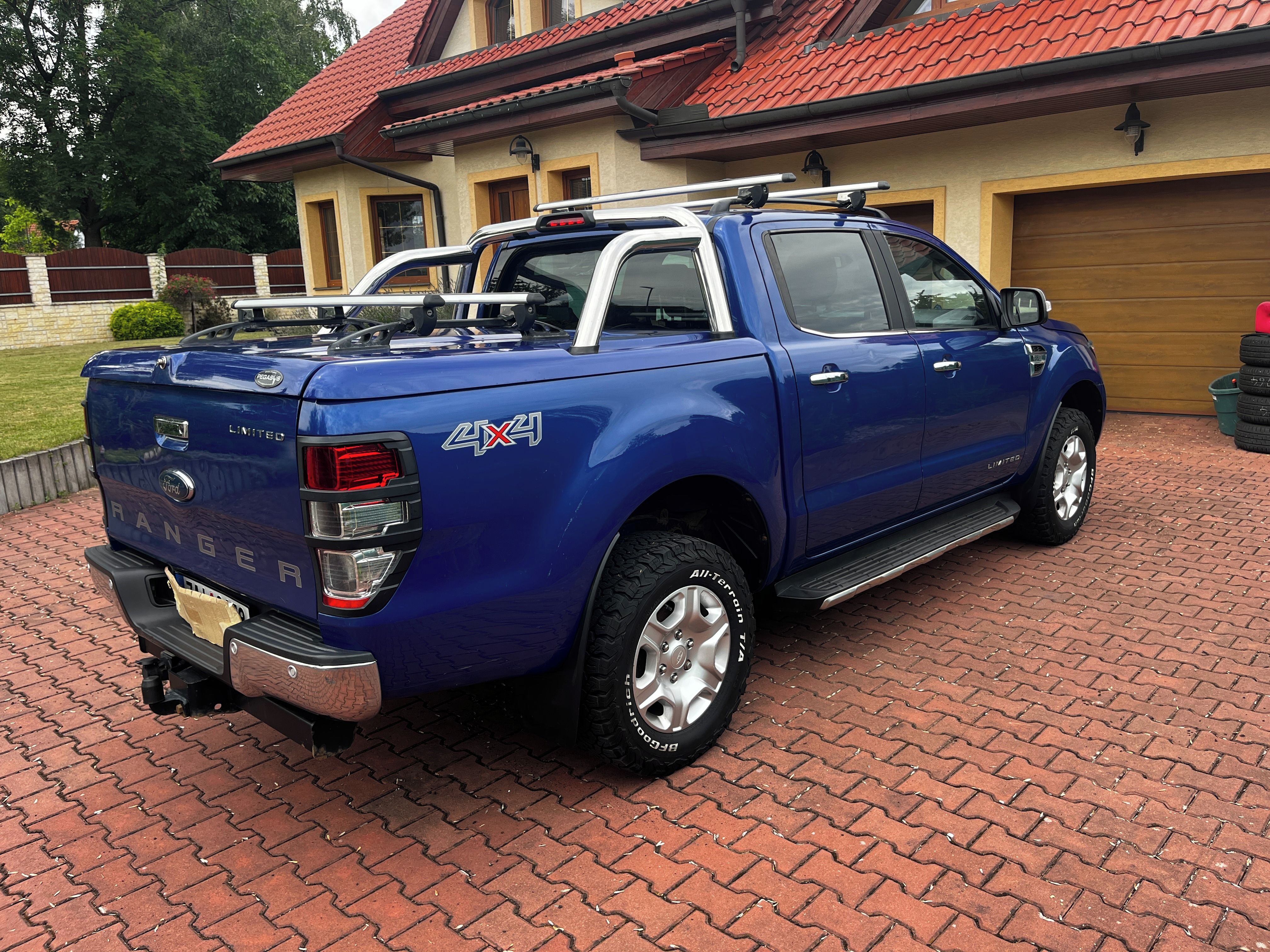 Ford Ranger, 2.2D, 118KW, Limited, ČR, 1maj - fotka 3