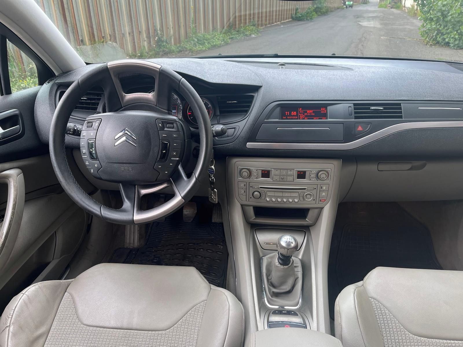 Citroën C5, Citroën C5 Tourer Exclusive - fotka 5