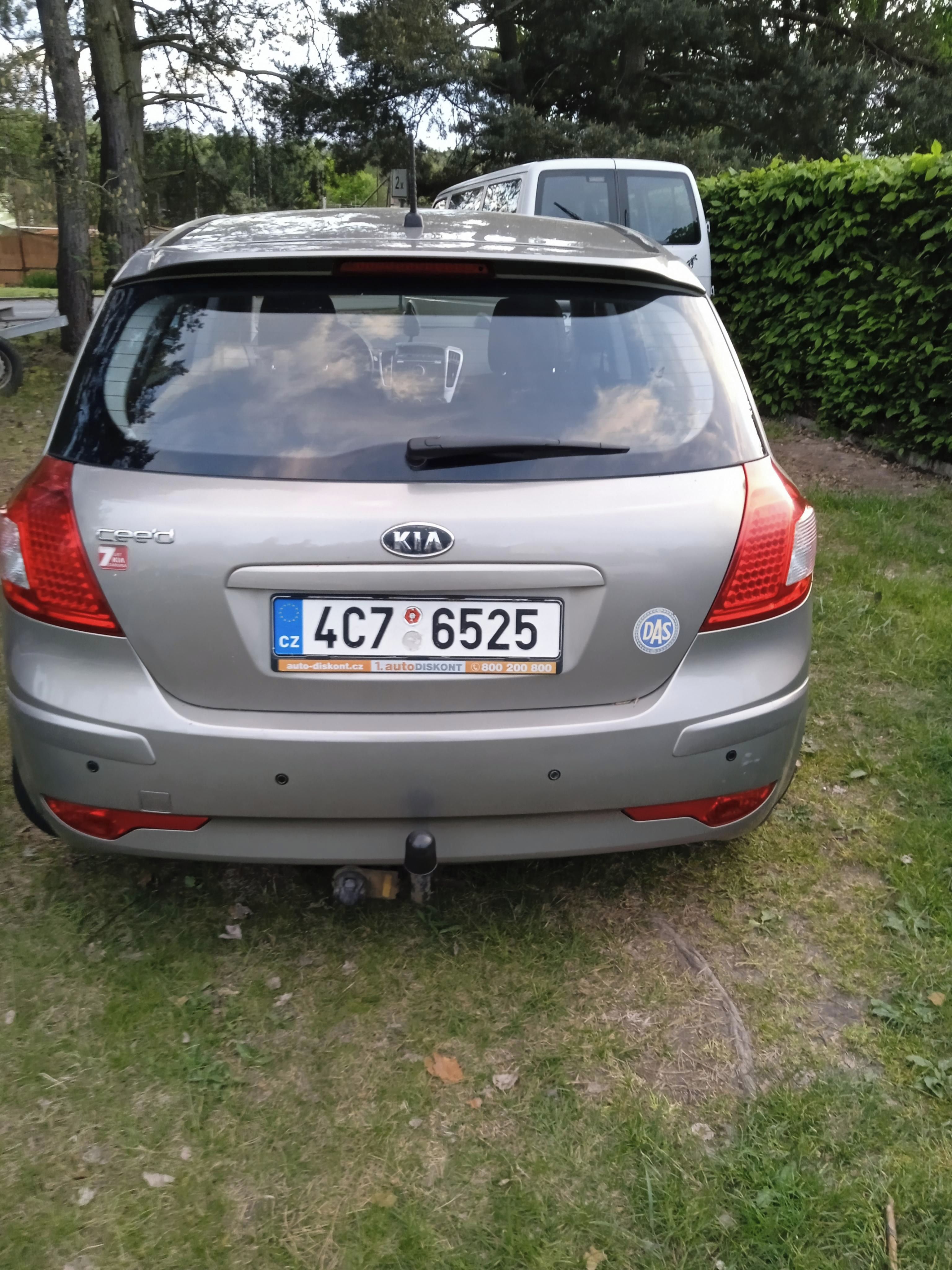 Kia Cee´d, V pěkném stavu - fotka 4