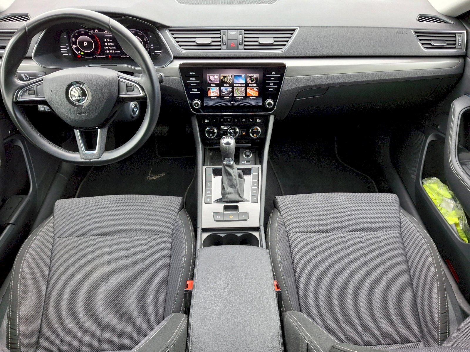 Škoda Superb, Style Extra DSG 2,0TDi 140kW - fotka 5