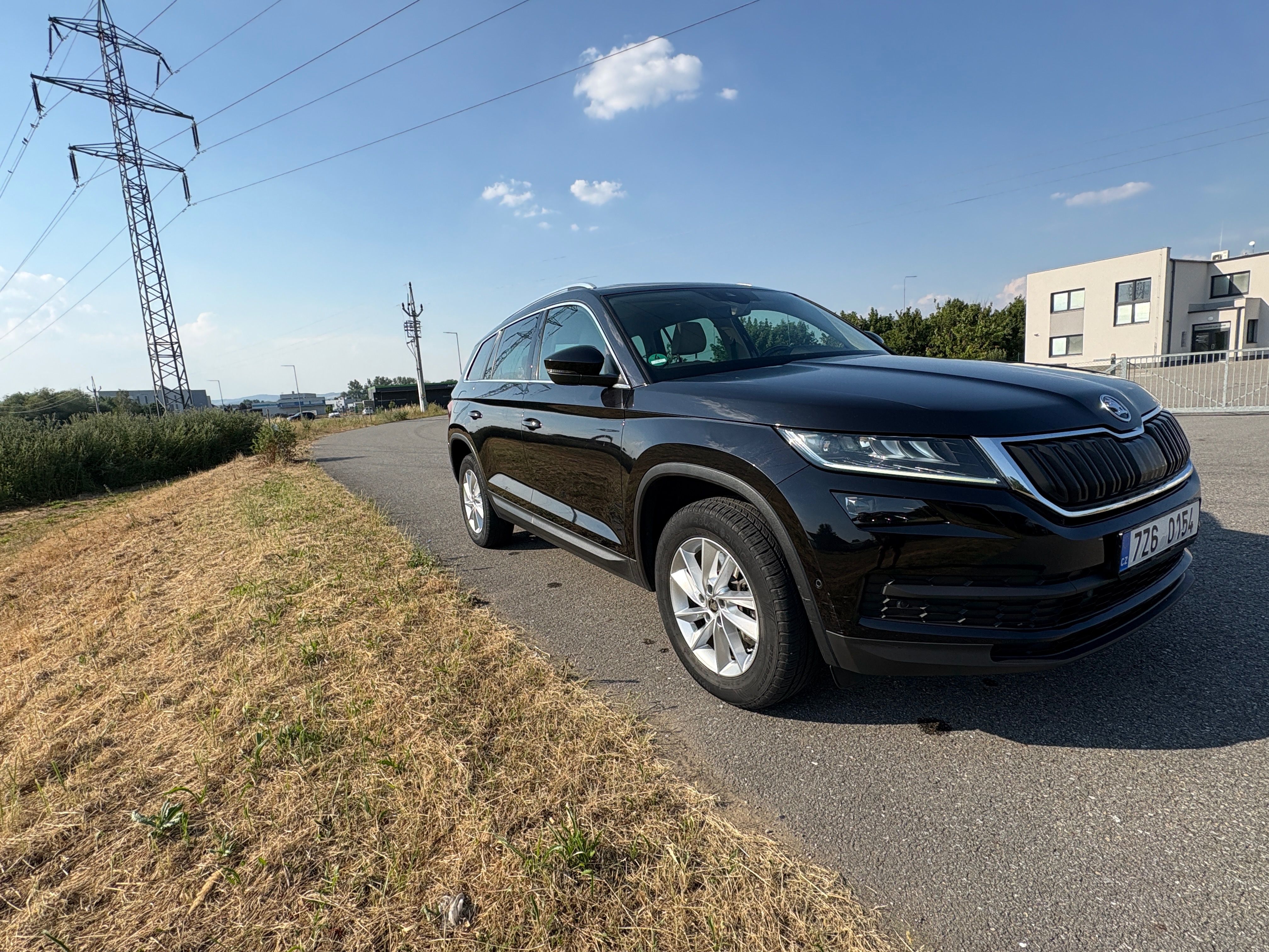 Škoda Kodiaq, 2.0 TDI 140kW 4x4 Webasto Pano - fotka 4