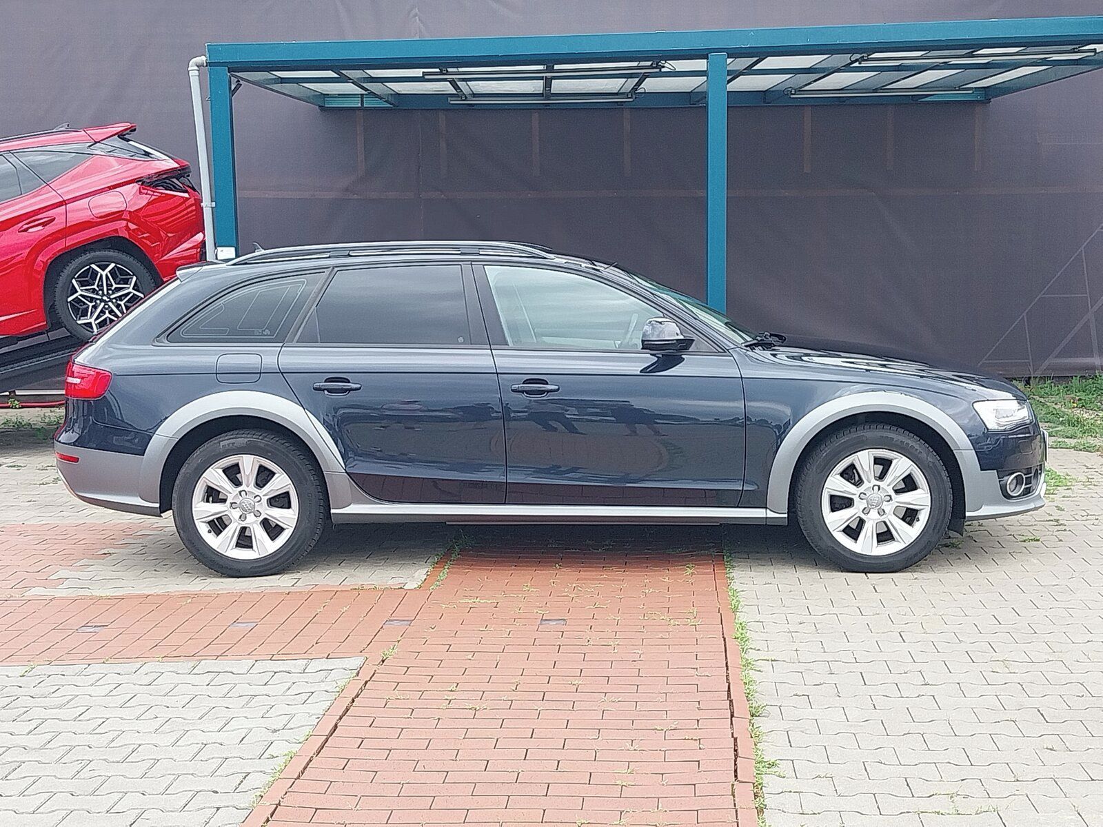 Audi A4 allroad, 2.0 TDI, 4X4, Automat, Kůže - fotka 6