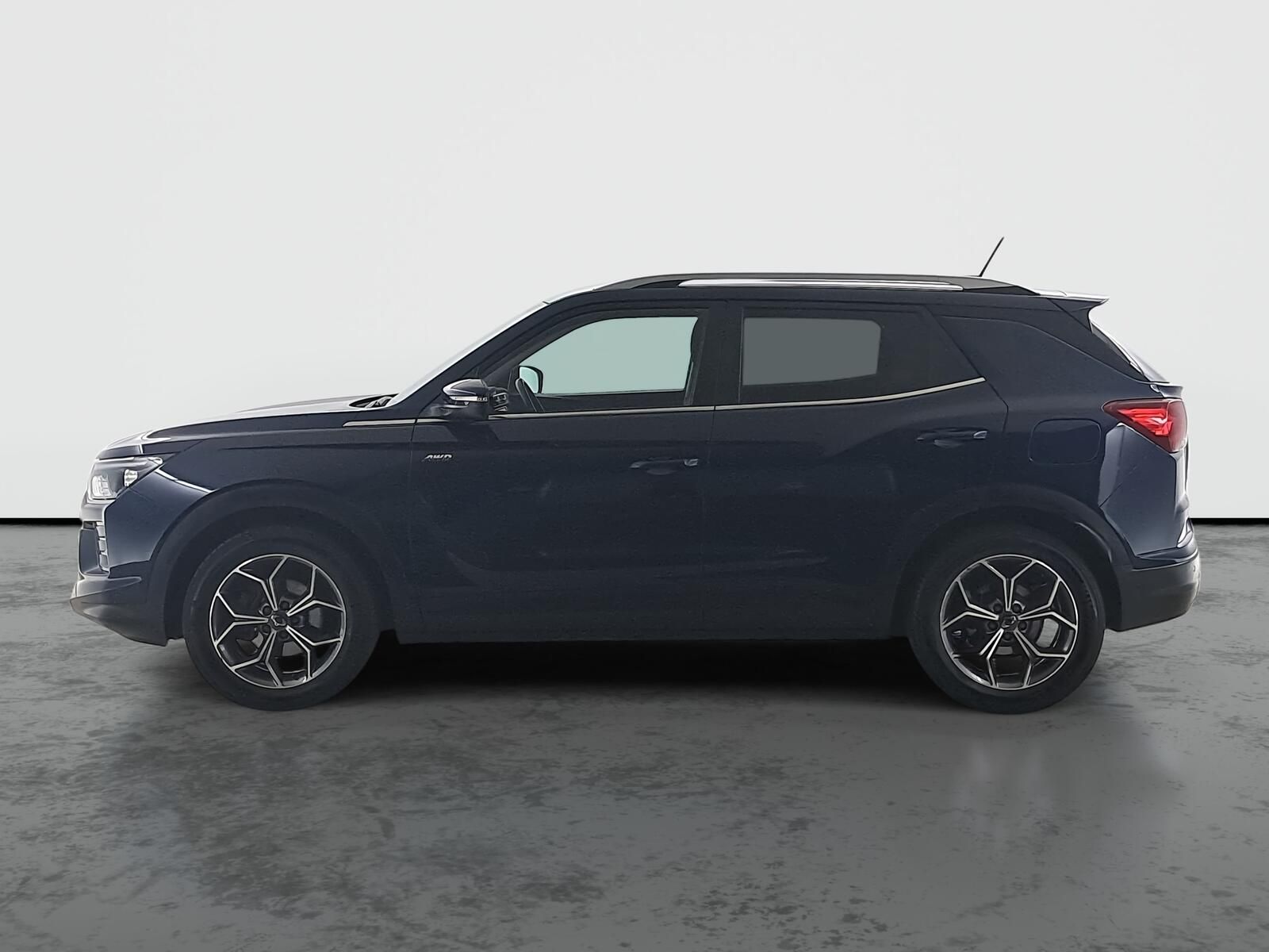 SsangYong Korando, 1.5 T-GDI, 4X4, Automat, ČR - fotka 3