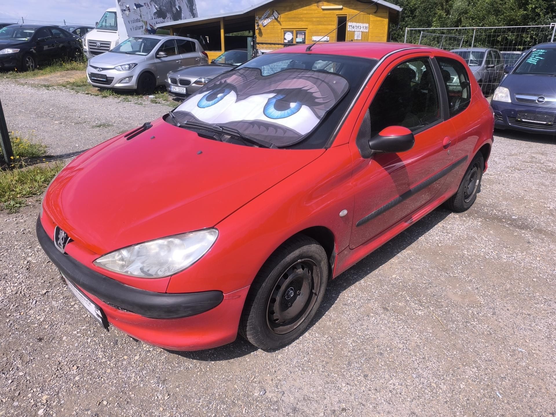 Peugeot 206, PĚKNÝ,BEZ KOROZE,NOVÁ TK+E