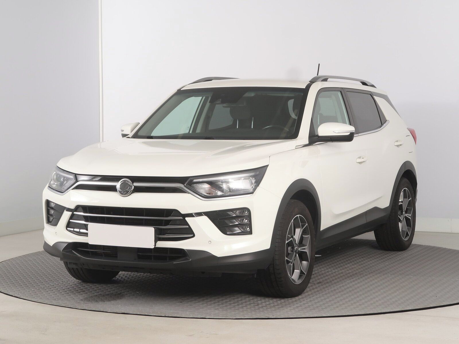 SsangYong Korando, 1.5 T-GDI, ČR,1.maj - fotka 2