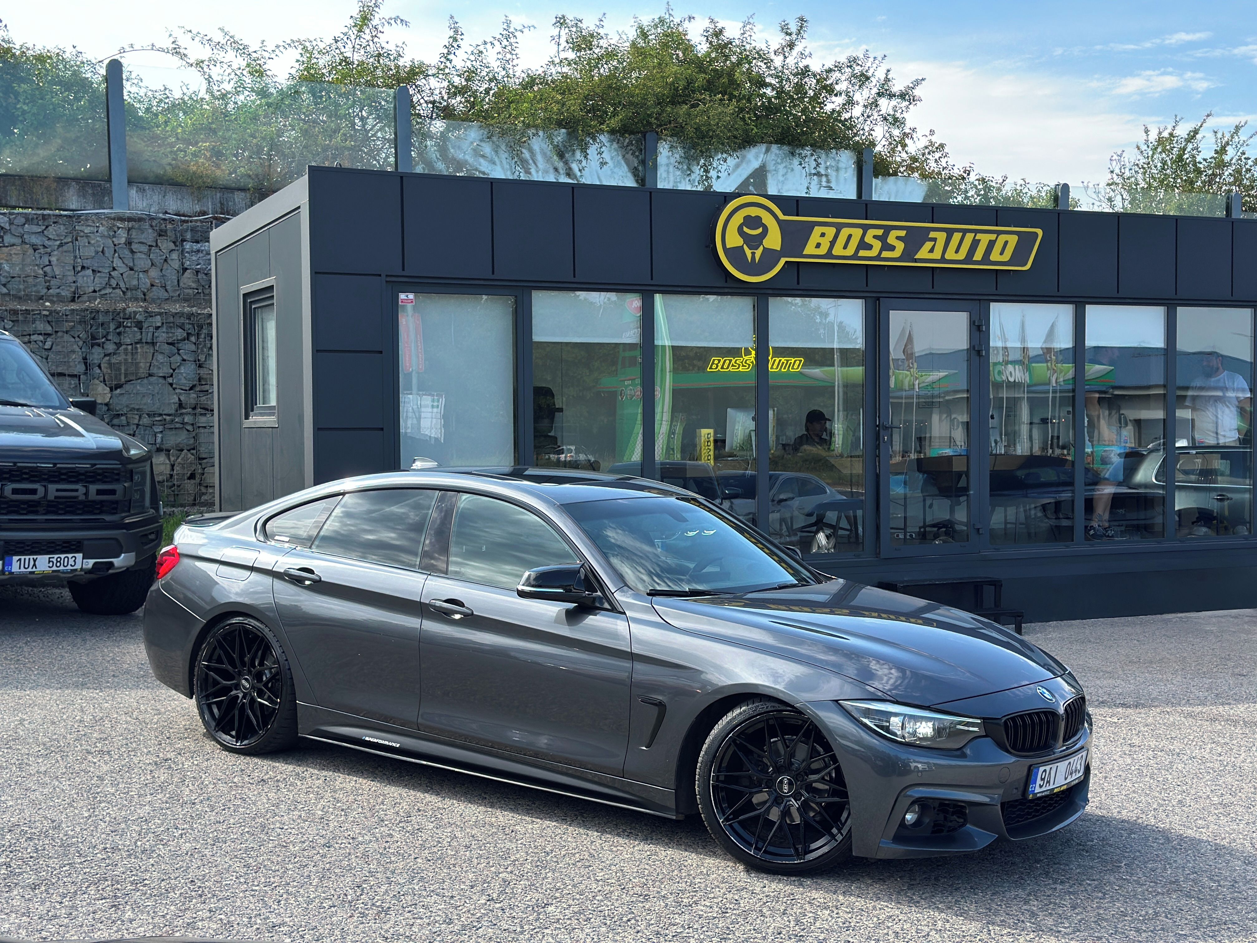 BMW Řada 4, BMW 430 2019