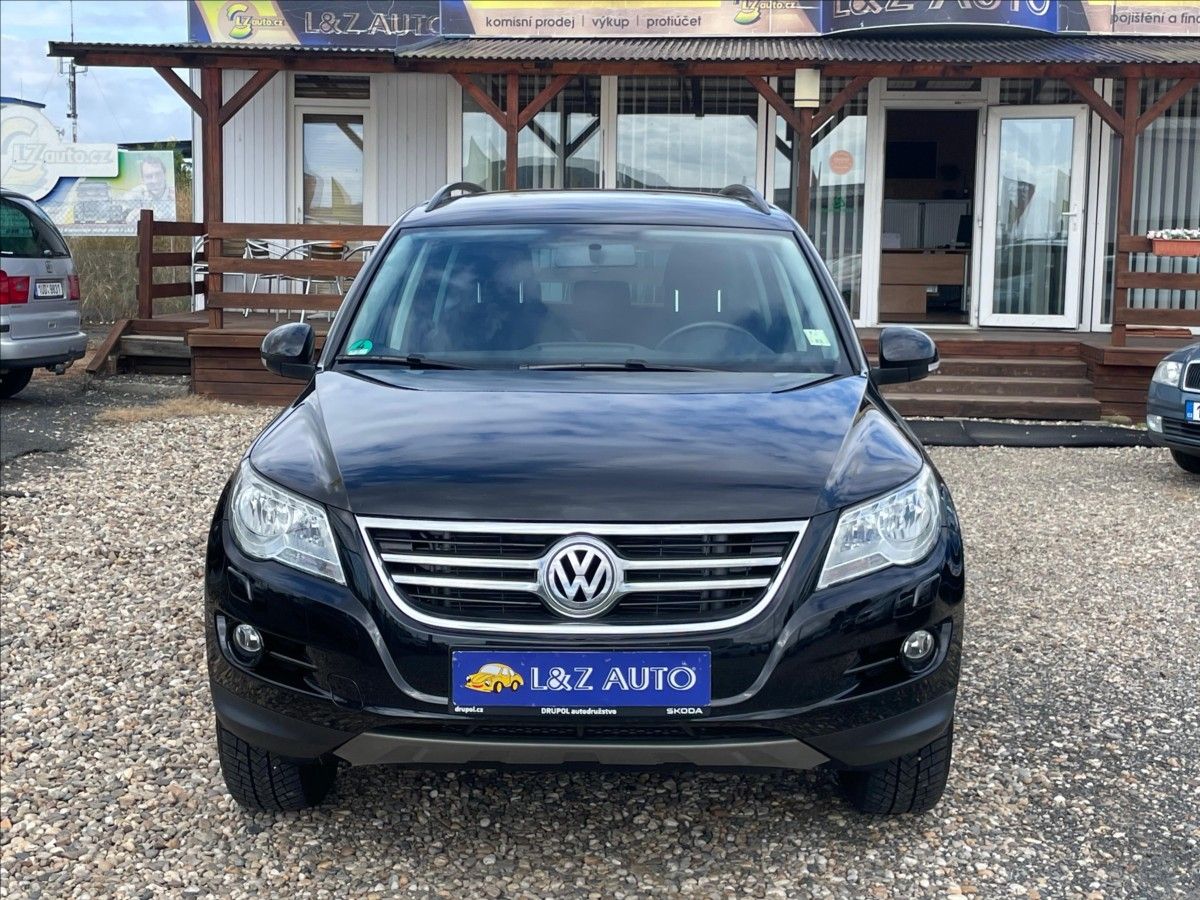 Volkswagen Tiguan, 2,0 TDi 4X4 - fotka 2