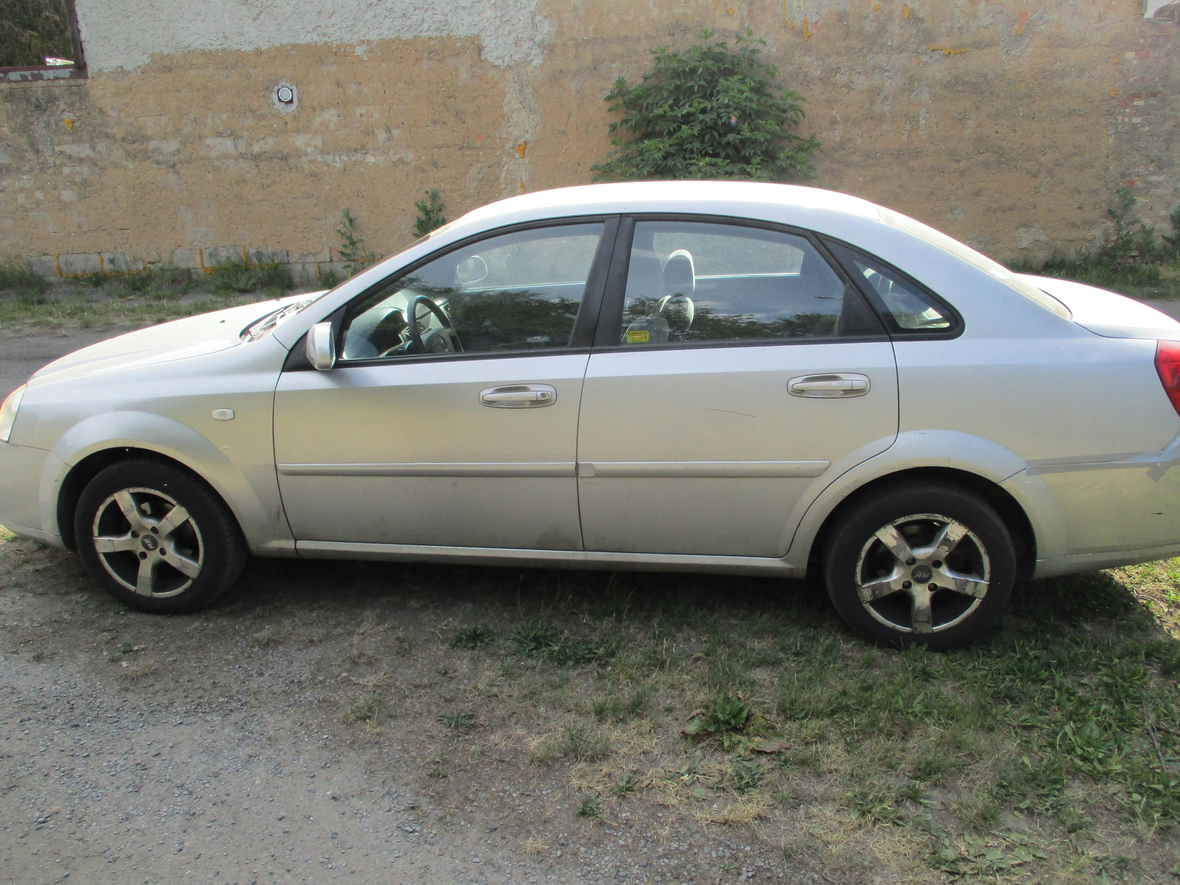 Chevrolet Lacetti, Chevrolet Lacetti 1.4 16 v - fotka 4