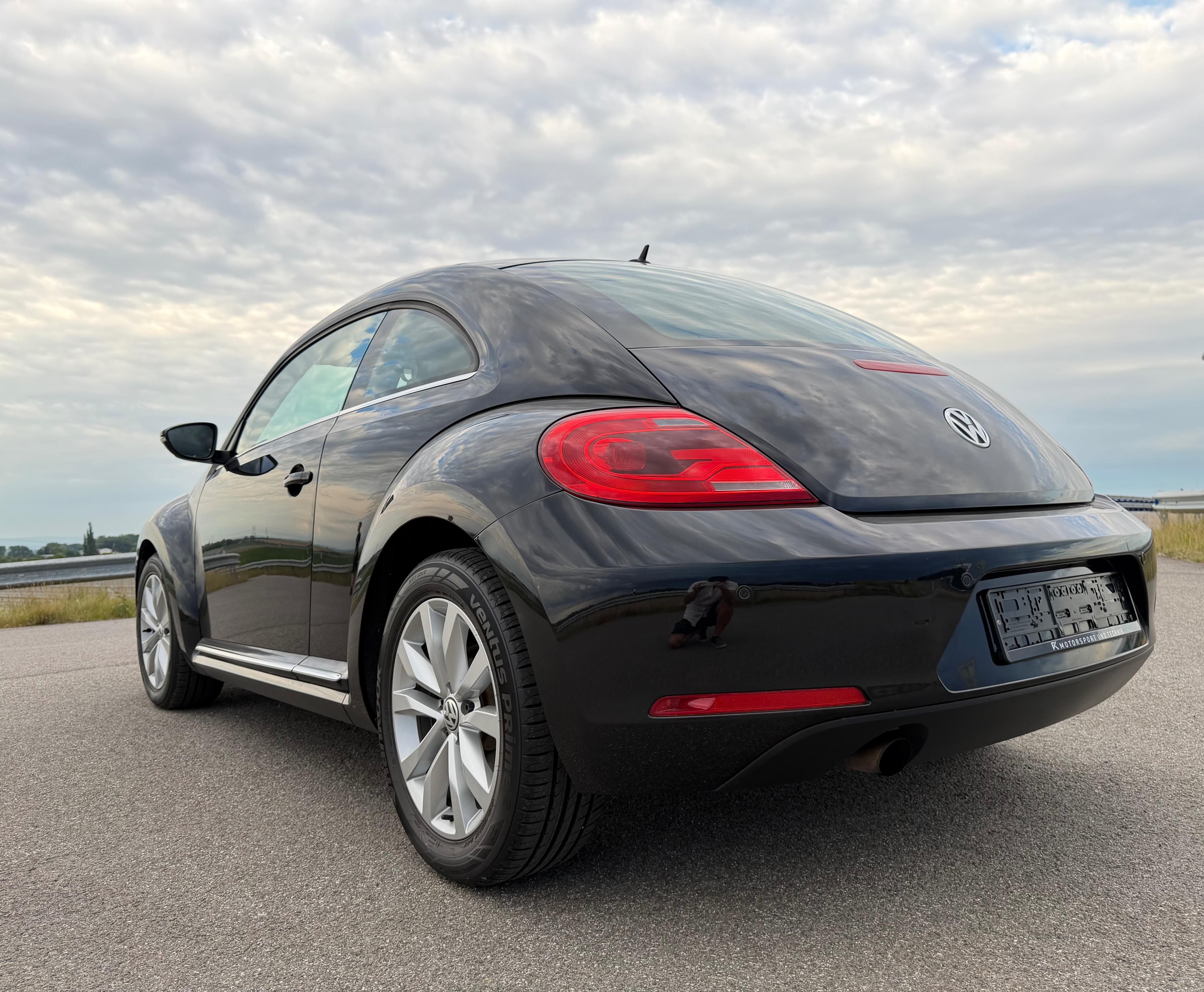 Volkswagen New Beetle, 1.2TSI 77kW 1.maj.,servisováno - fotka 2
