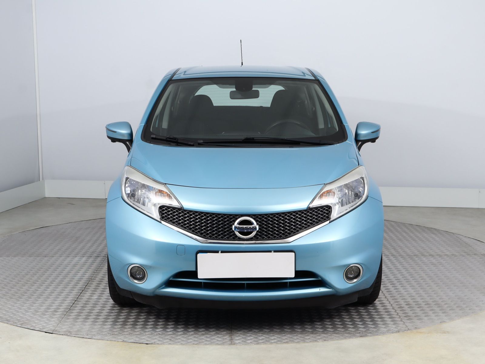 Nissan Note, 1.2, Navi, Automatická klima - fotka 2