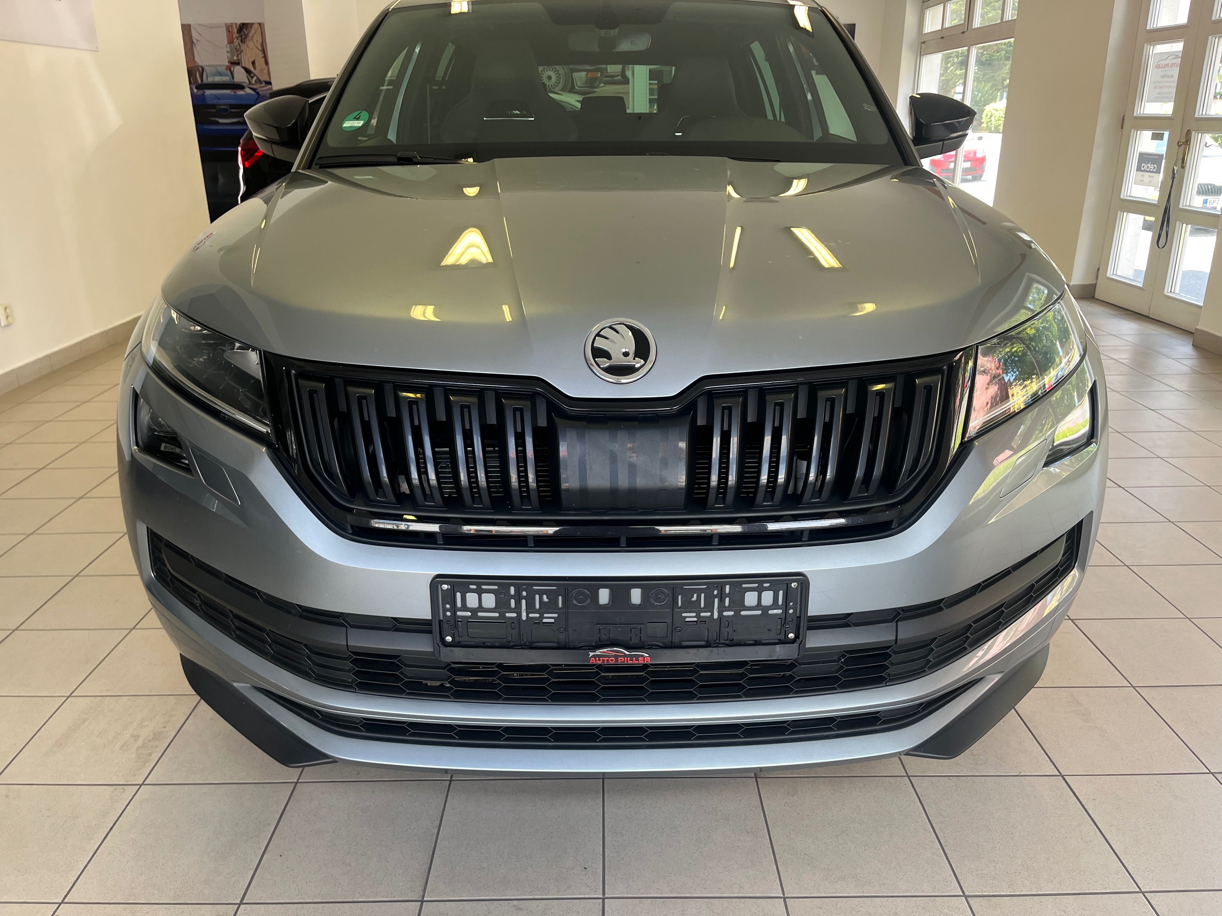 Škoda Kodiaq, 2,0Tdi  DSG 4x4 Sportline - fotka 2