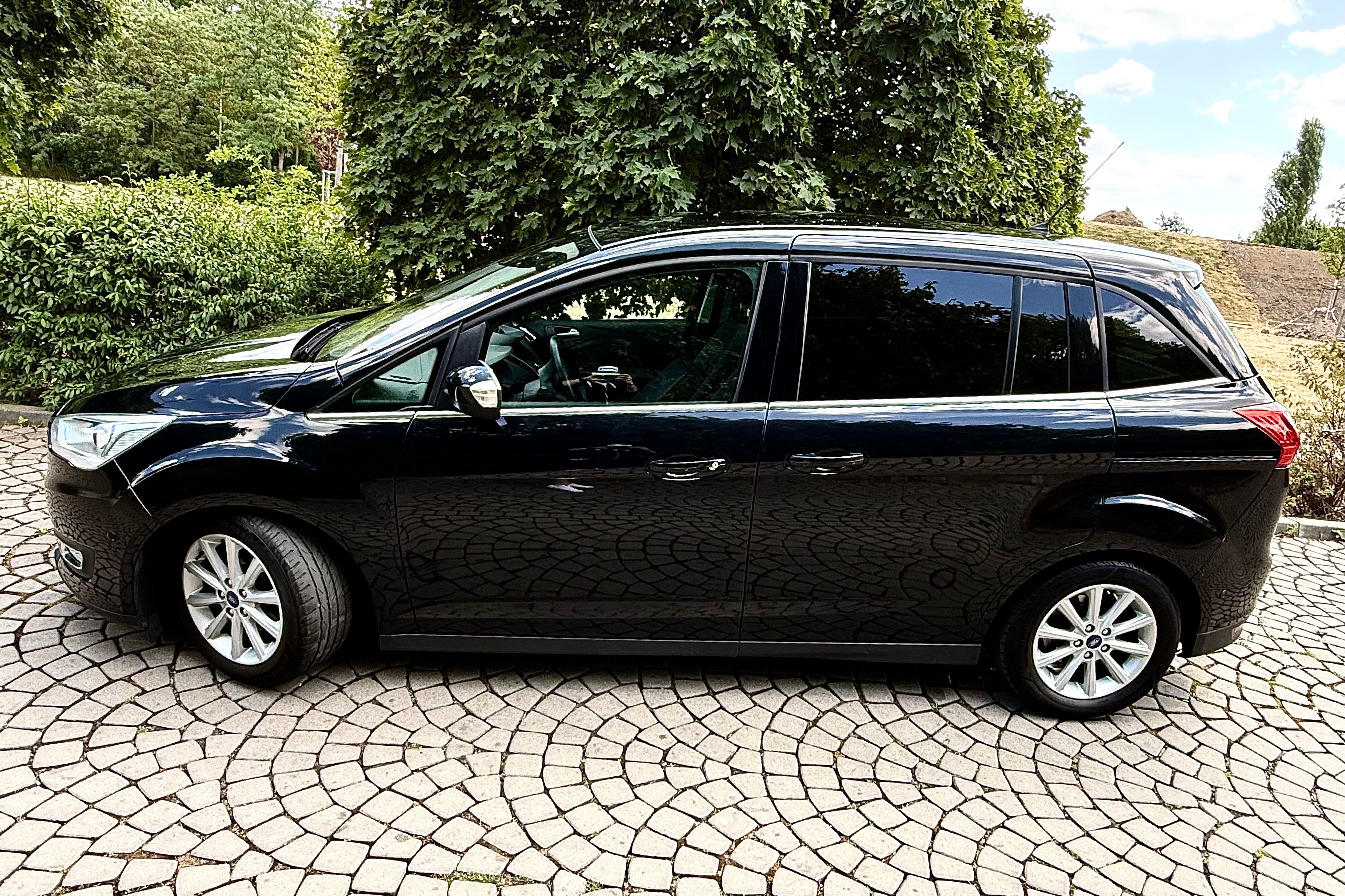 Ford Grand C-MAX, 1.5TCDI TITANIUM, AUT, 7-míst - fotka 6
