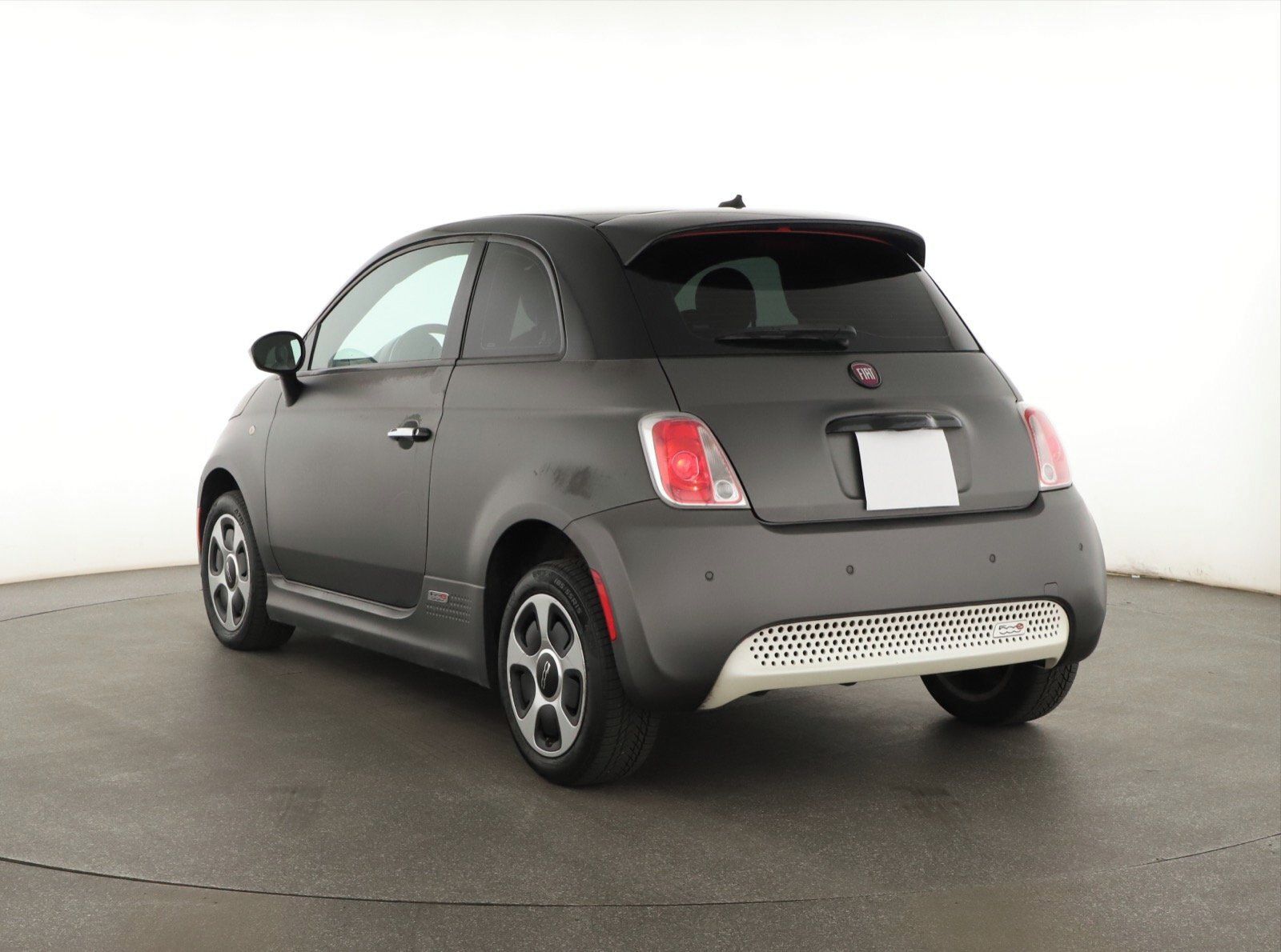 Fiat 500E, 24 kWh, Automat - fotka 4