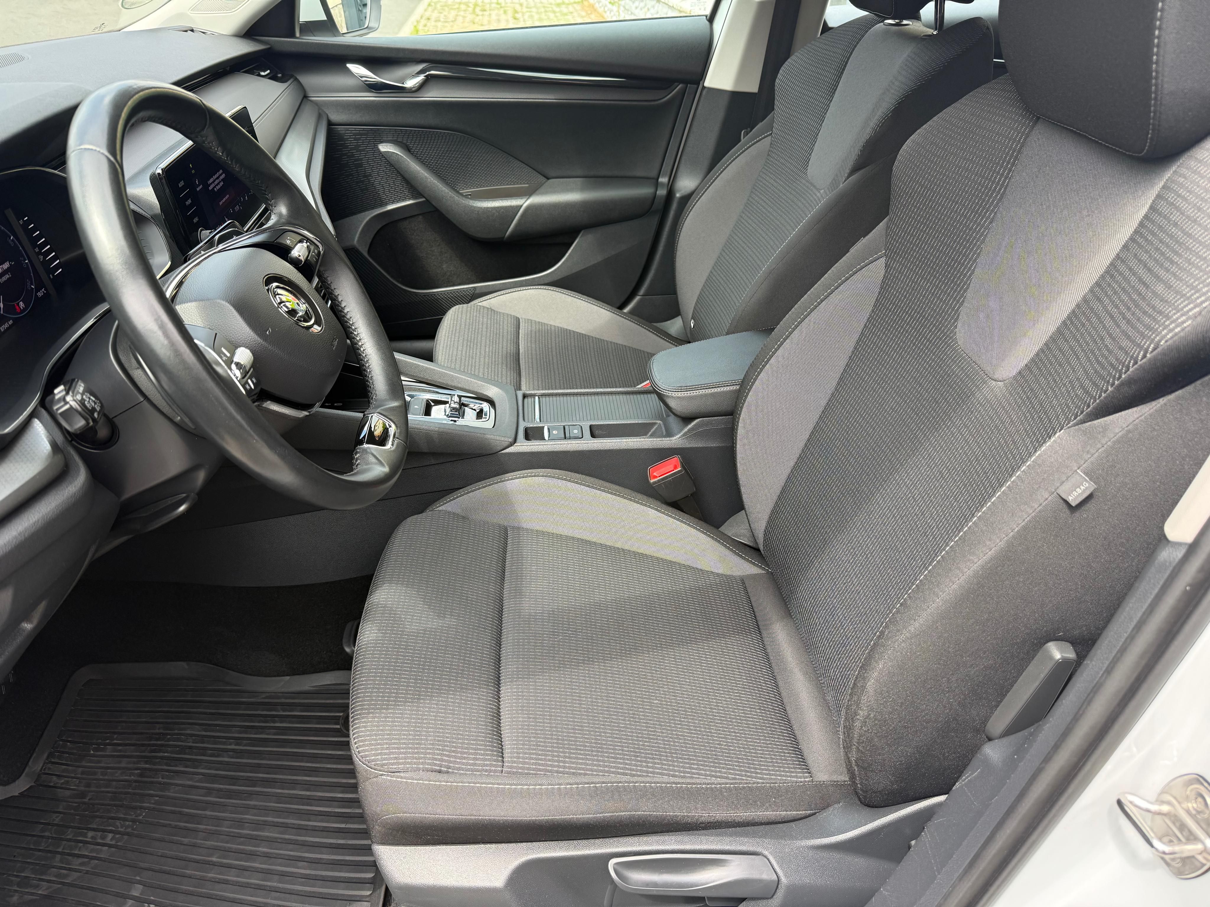 Škoda Octavia, 1.0TSi 81kW,AMBITION PLUSDSG.. - fotka 6
