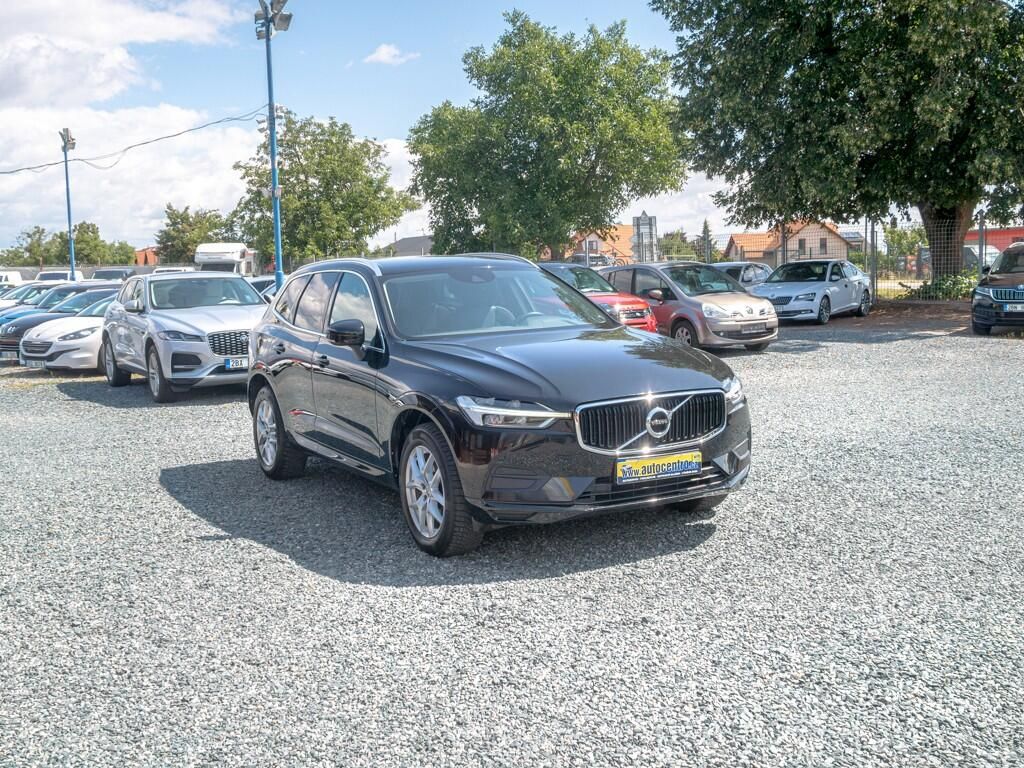 Volvo XC60, 2.0D 140KW mat – NAVI - fotka 3