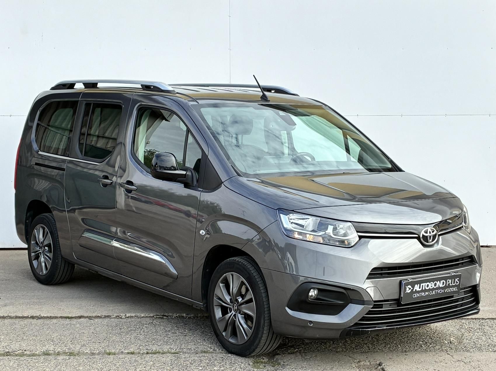 Toyota Proace City, 1.2T 130k L2 Family - fotka 6