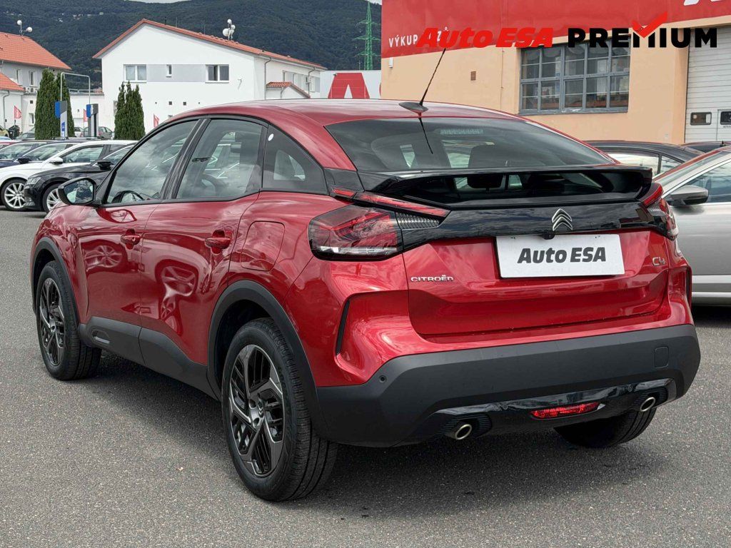 Citroën C4, 1.2 - fotka 6