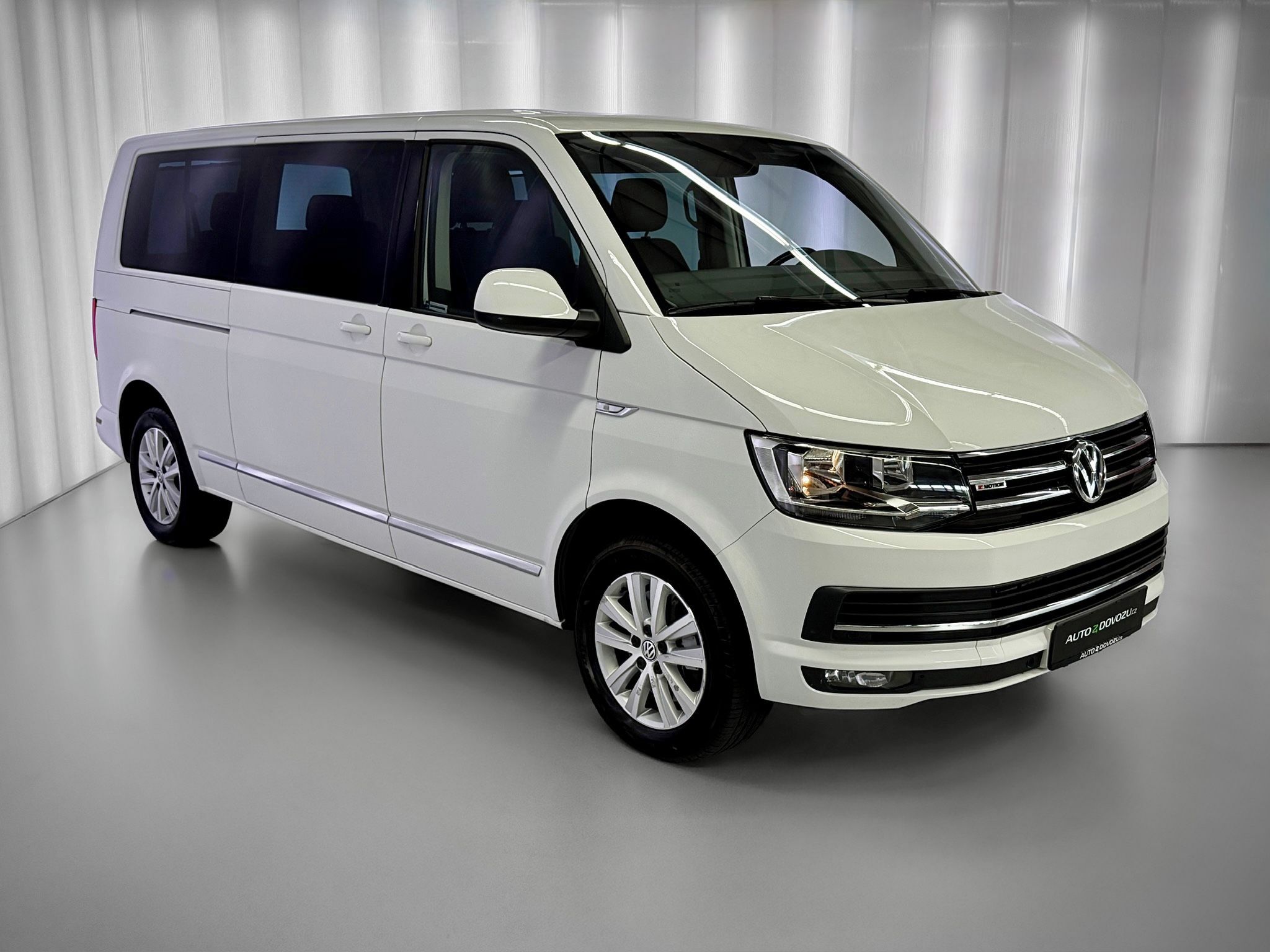 Volkswagen Caravelle, 2.0 TDI DSG 4MOTION HIGHLINE - fotka 4