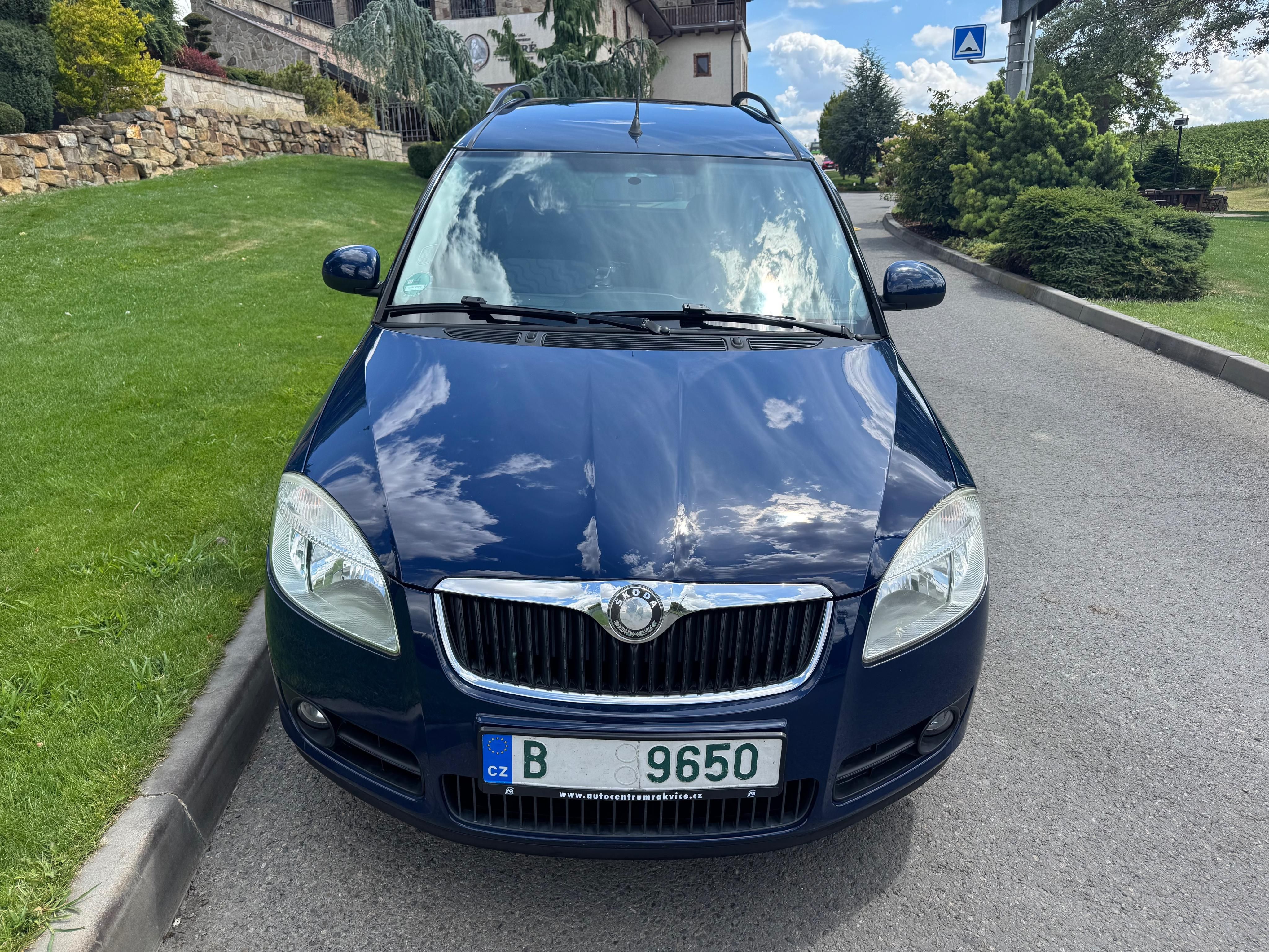 Škoda Roomster, 1.4 i 63KW - fotka 4