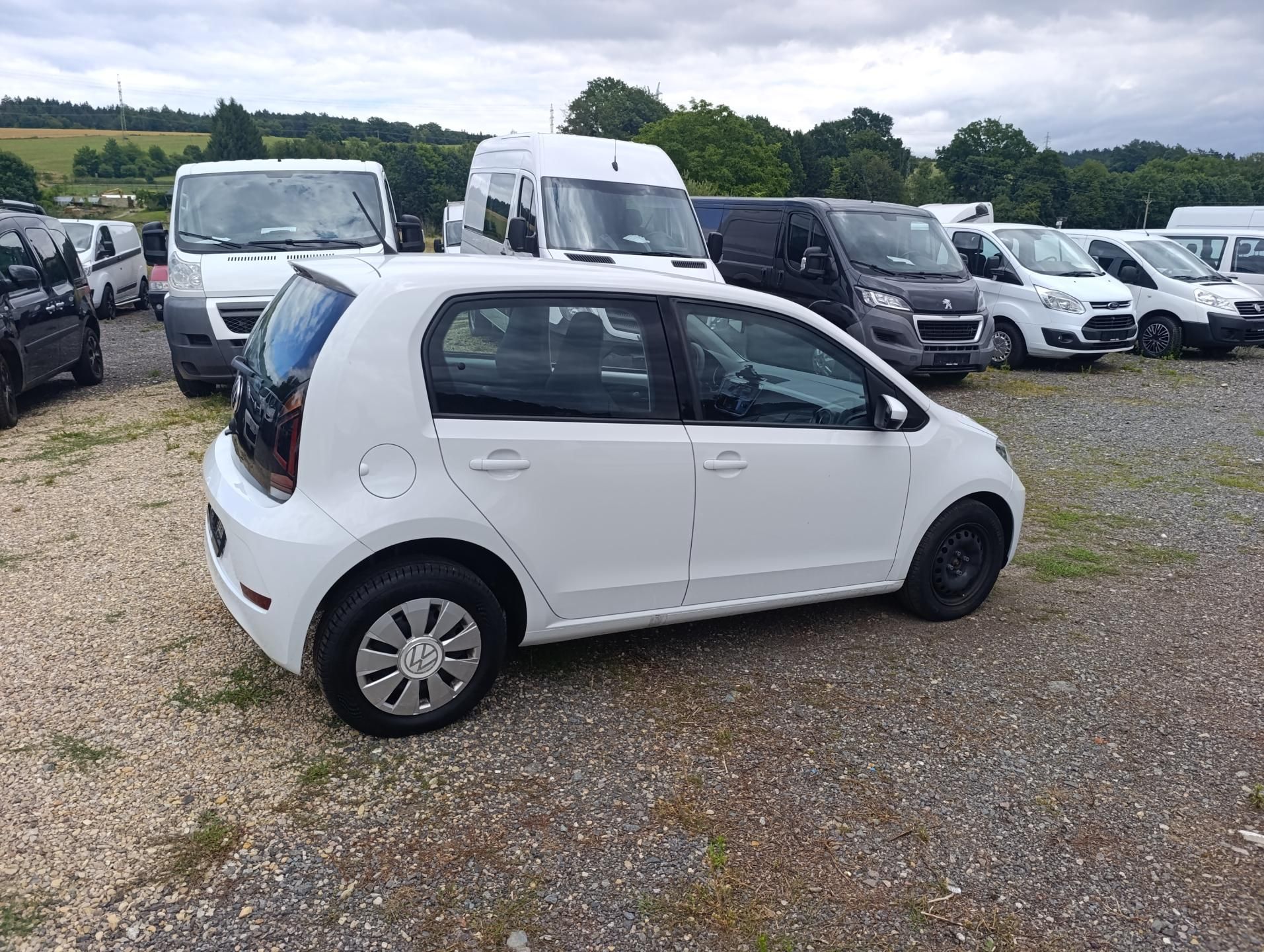 Volkswagen Up!, 1.0 MPI 5dv - fotka 4