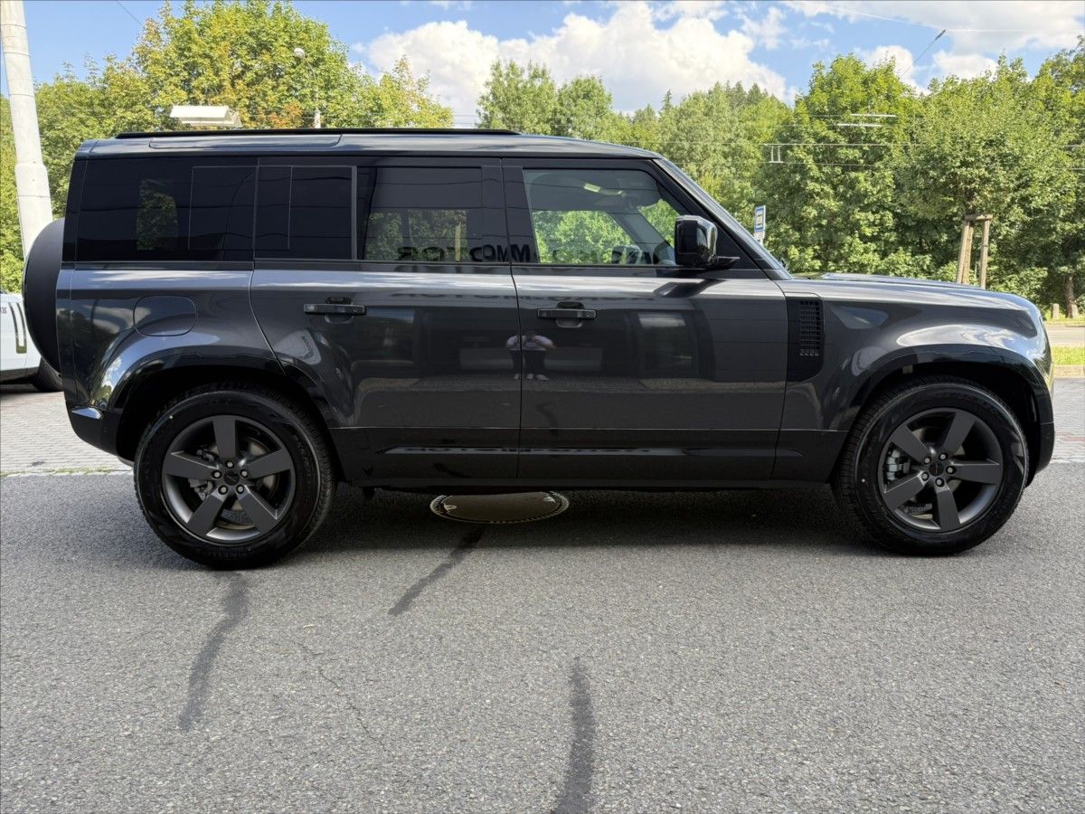 Land Rover Defender, 3,0 X-DYNAMIC SE D250 - fotka 5