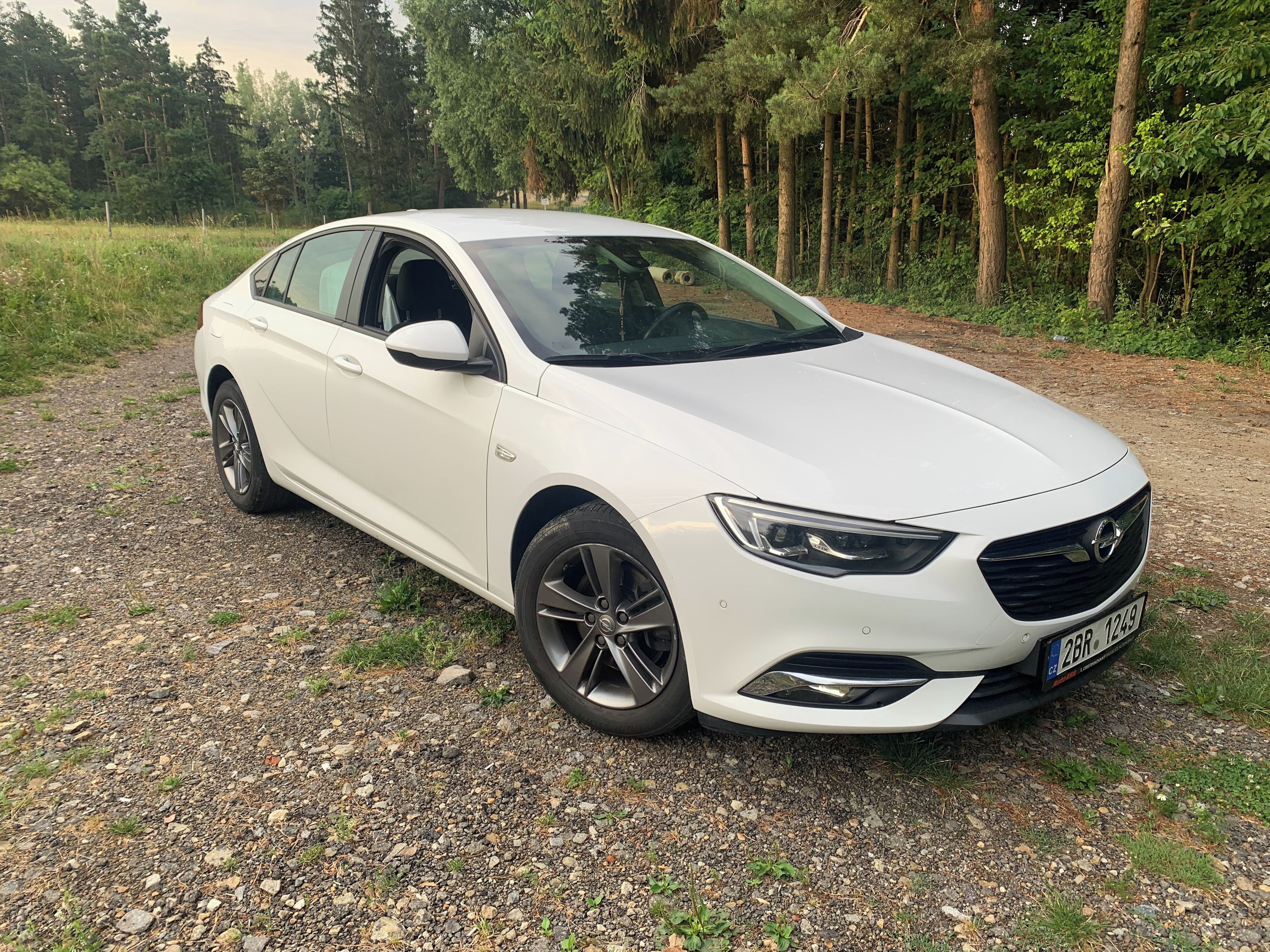 Opel Insignia, STK do 5/28, zimní pneu