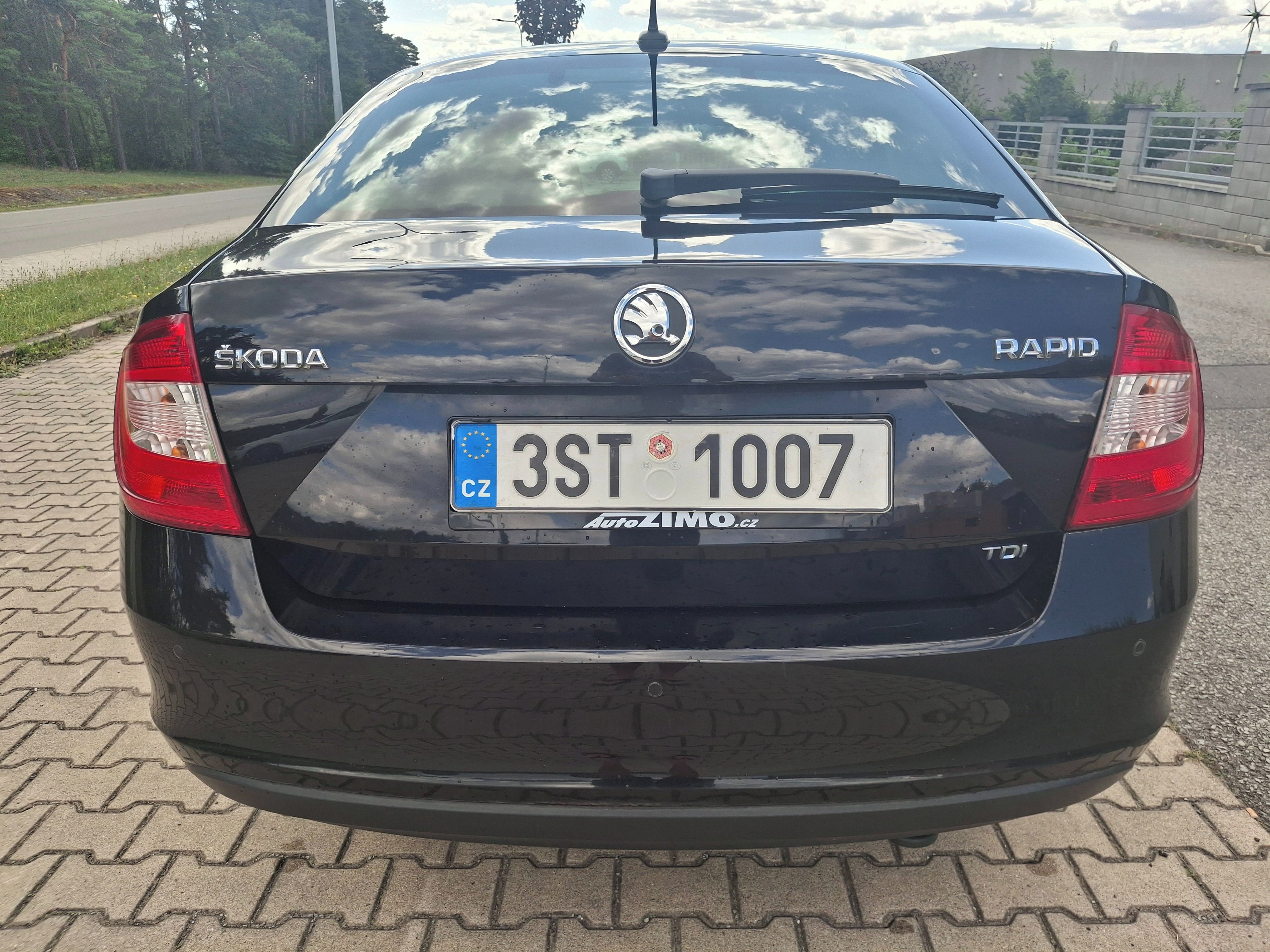 Škoda Rapid, 1,6 TDI 77 KW KLIMATIZACE ALU - fotka 6