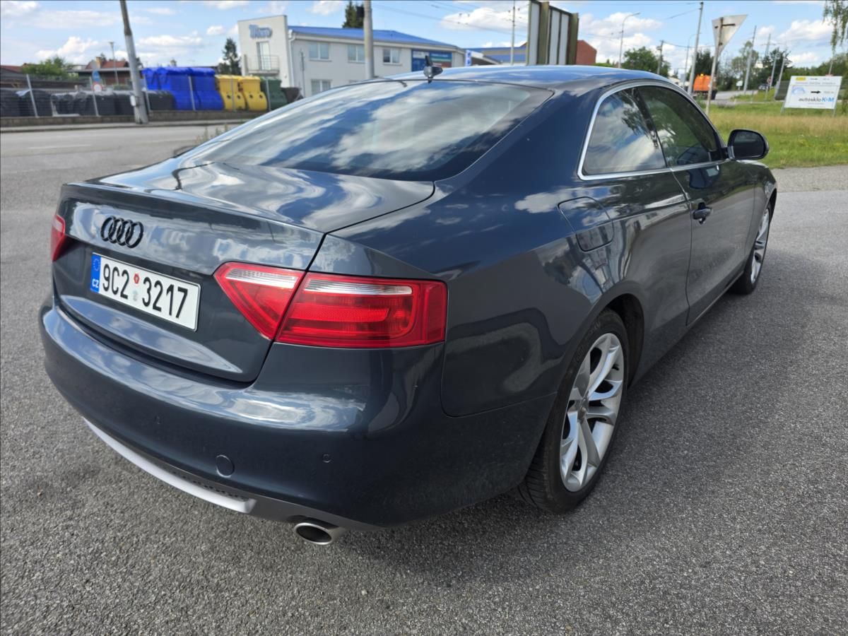 Audi A5, 3,0 3.0TDI 176KW QUATTRO S-LIN - fotka 6