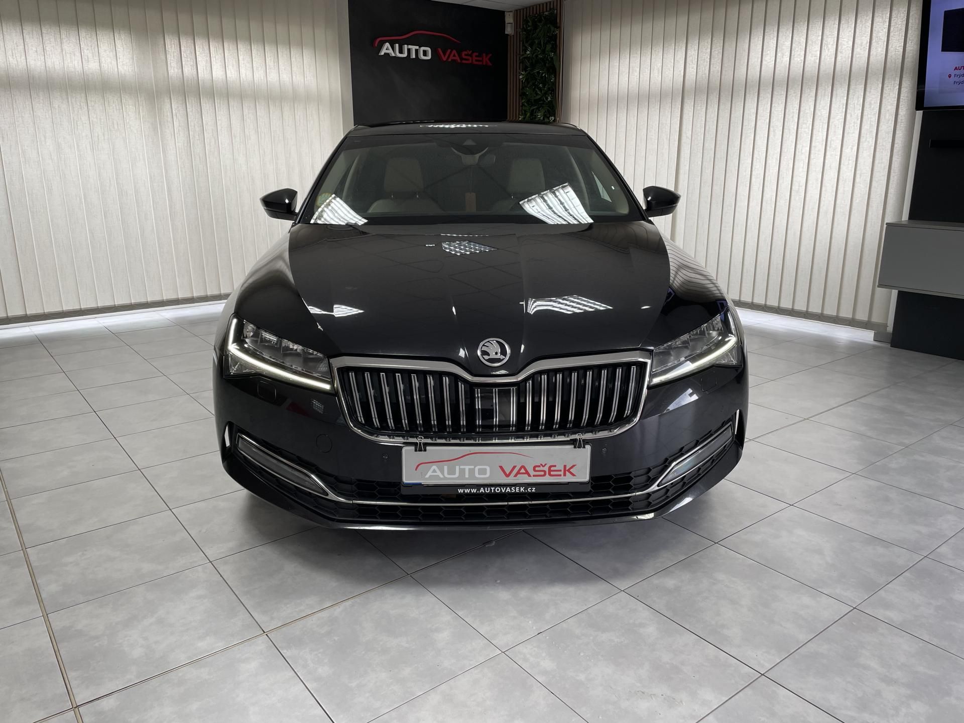 Škoda Superb, 2.0 TDi DSG ČR NAVI ACC SERVIS - fotka 5