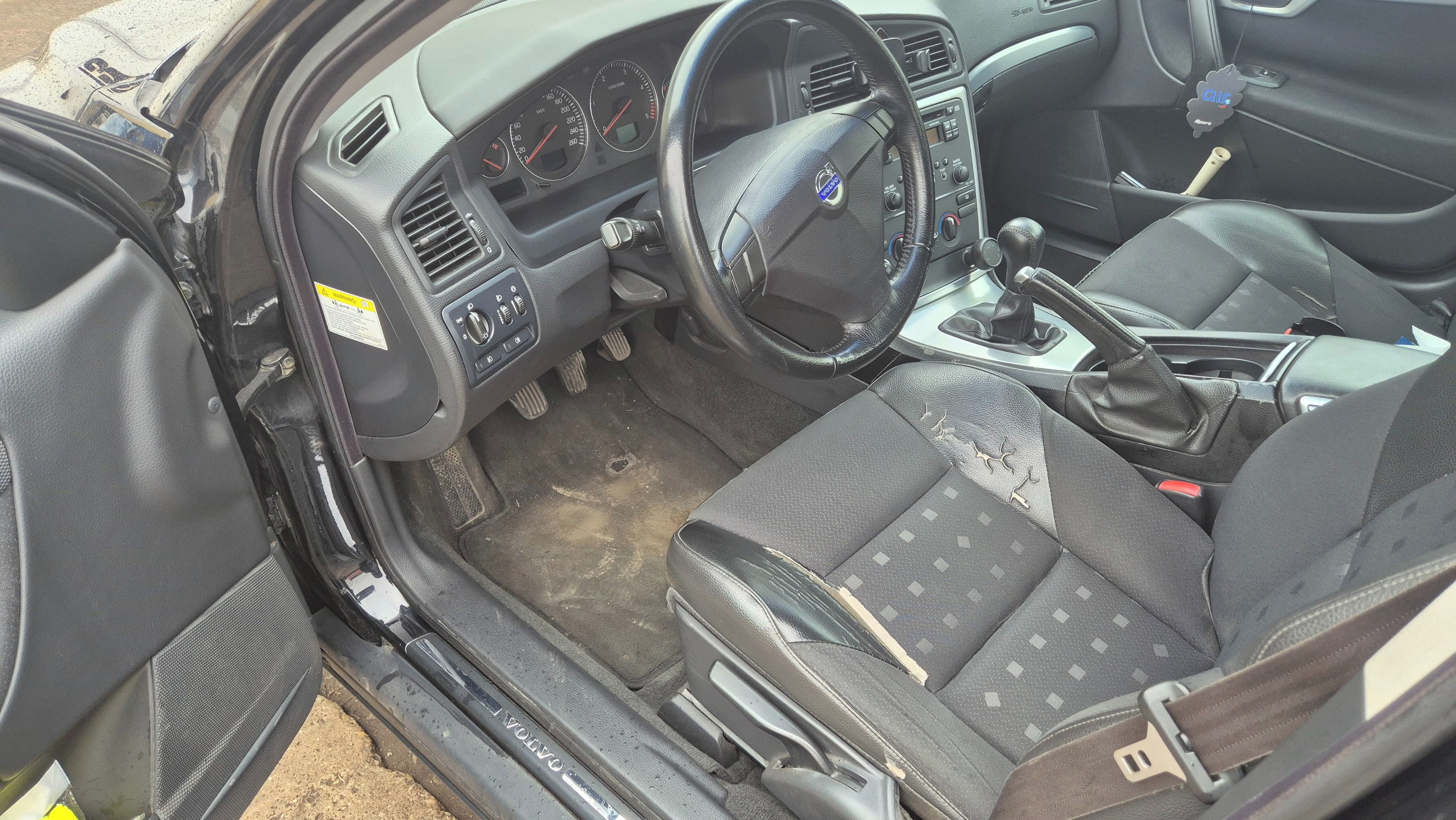 Volvo S60, Volvo s60 2.4d - fotka 3