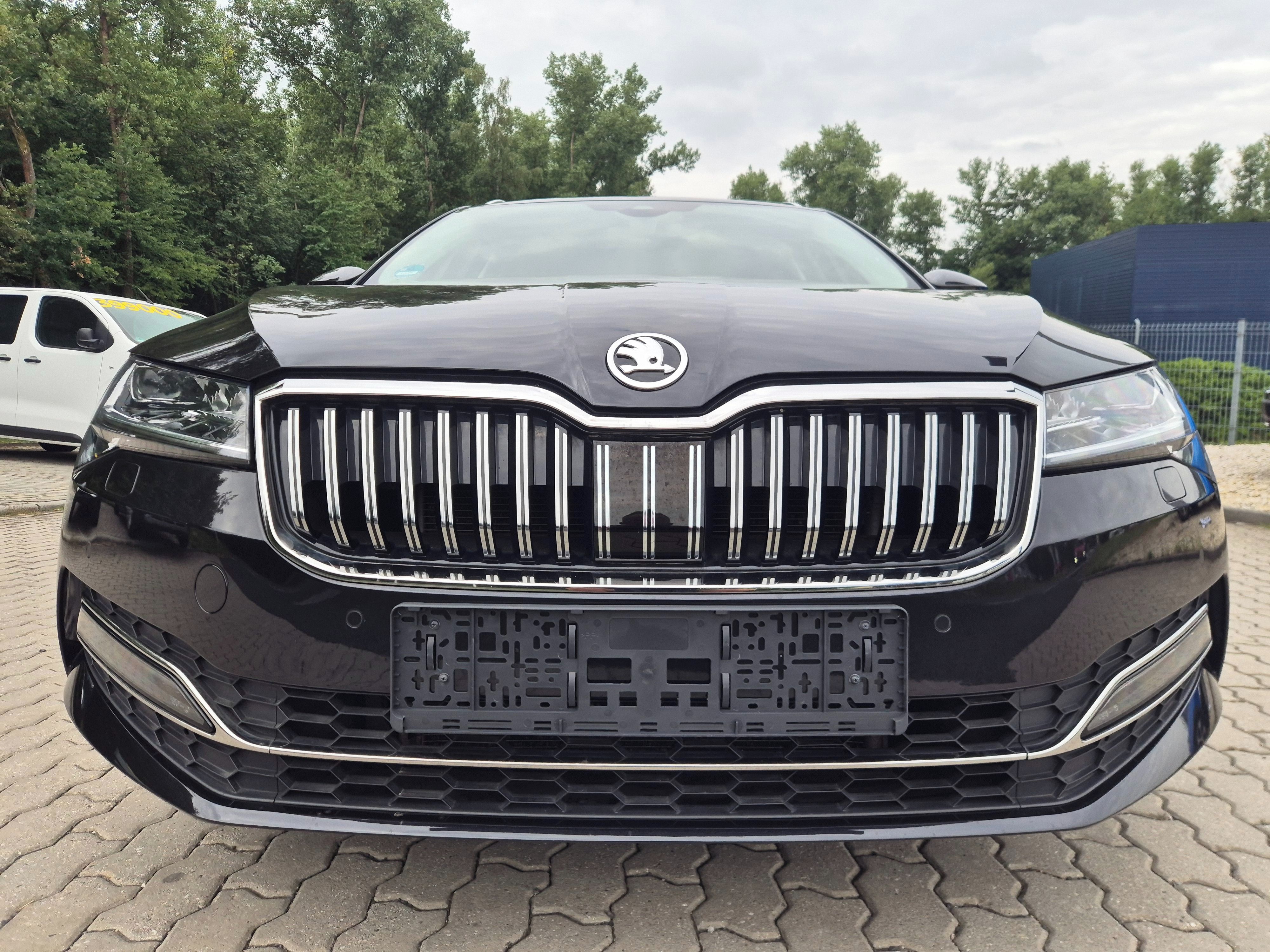 Škoda Superb, STAV NOVEHO VOZU - fotka 5