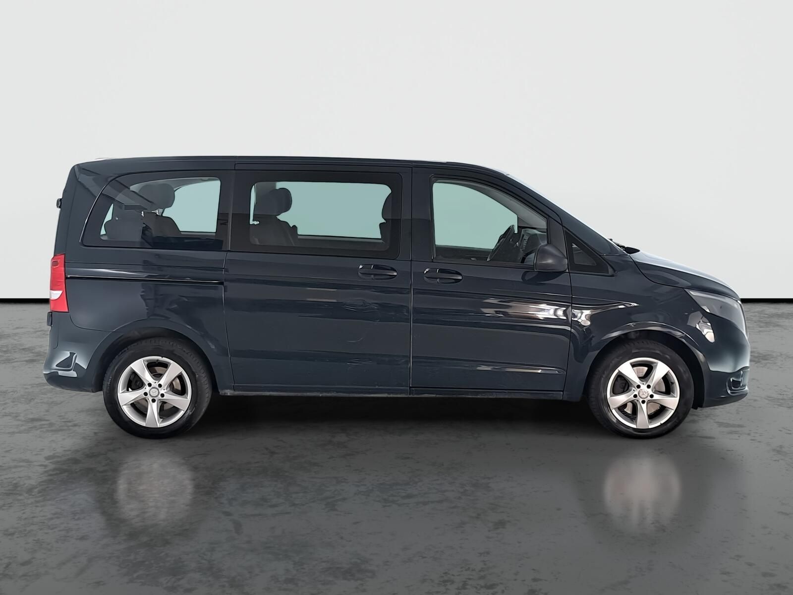 Mercedes-Benz Vito, 119 CDI 4x4, Tourer/K, 8 míst - fotka 6