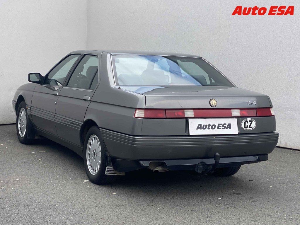 Alfa Romeo 164, 3.0v6,2.maj - fotka 6