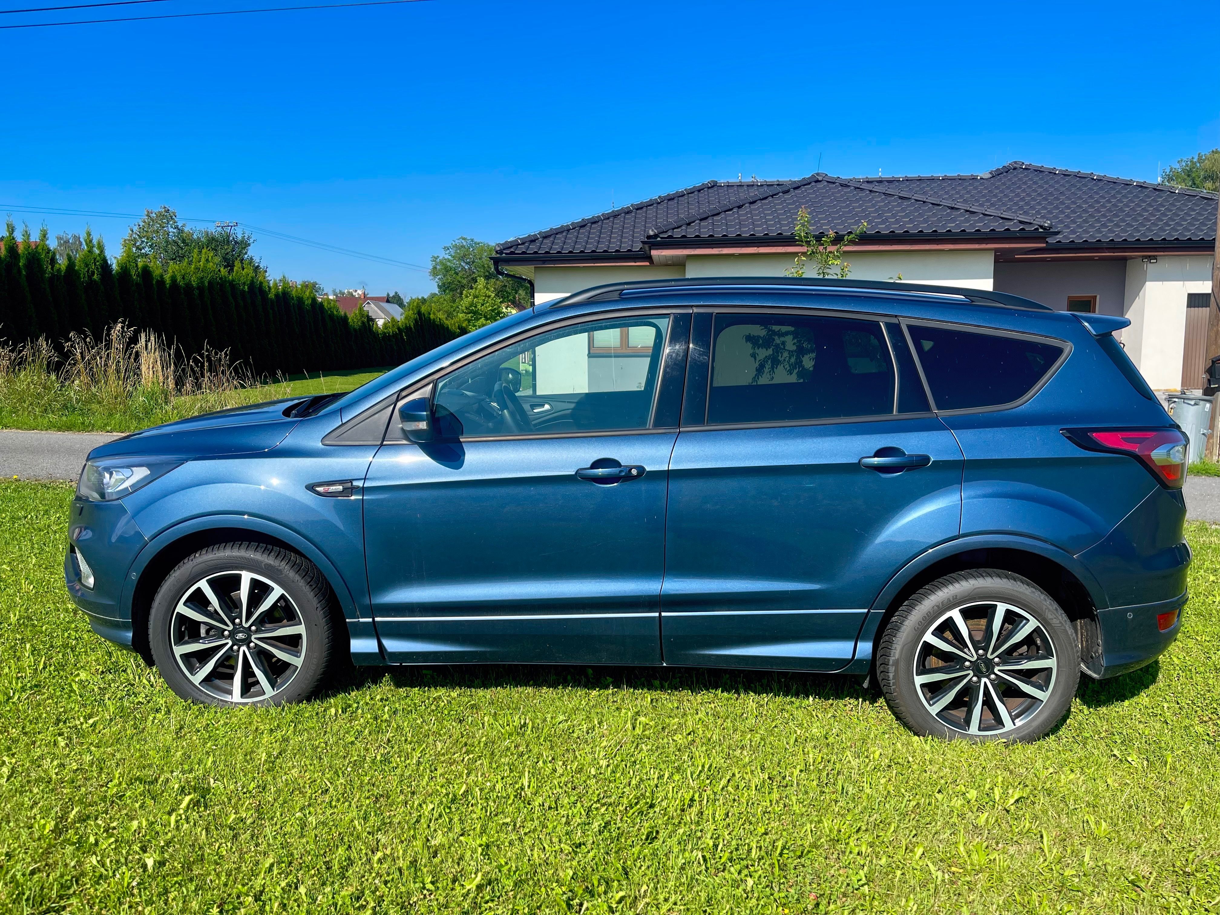 Ford Kuga, Prodám Ford Kuga 1.5 benzín 11