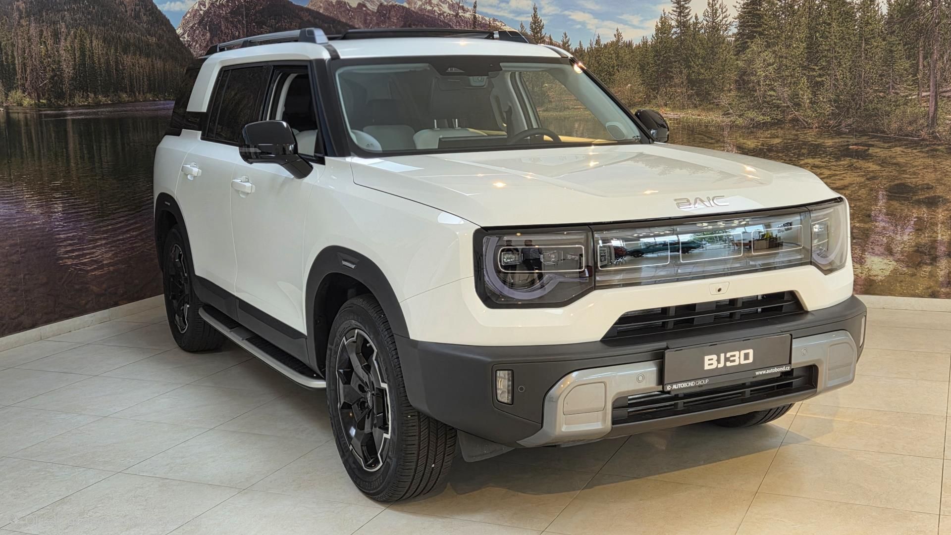 BAIC BJ30, HEV 1.5T 209kW 2DHT 4x4 ALL IN - fotka 3
