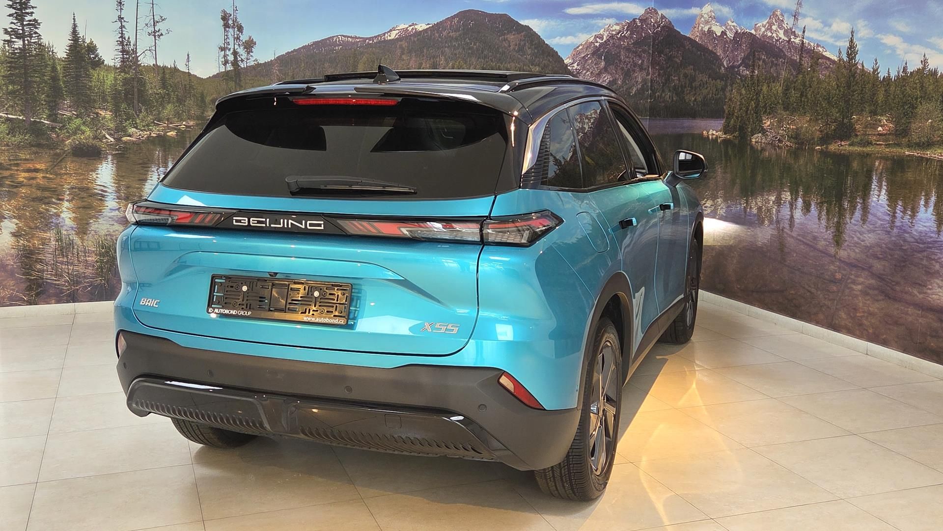 BAIC X55, 1.5T 130kW 7DCT 4x2 - fotka 4