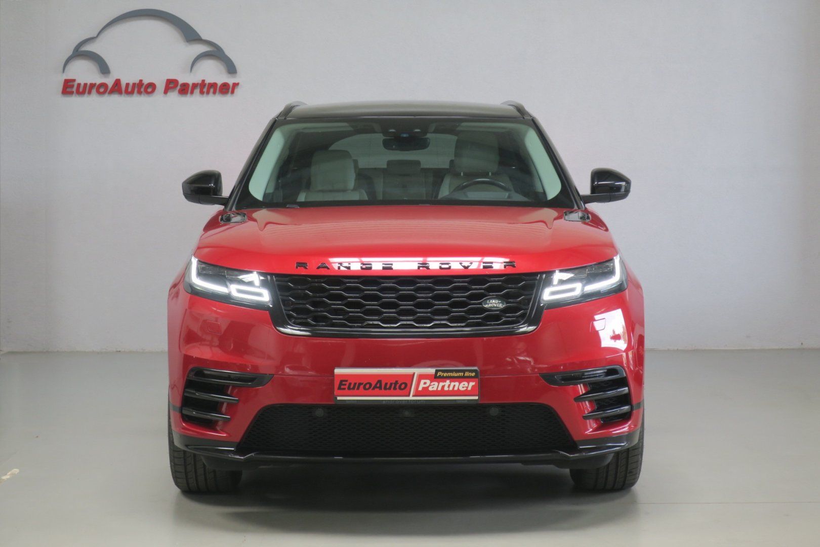 Land Rover Range Rover Velar, D300 R-Dynamic SE, ČR, 1. maj. - fotka 6