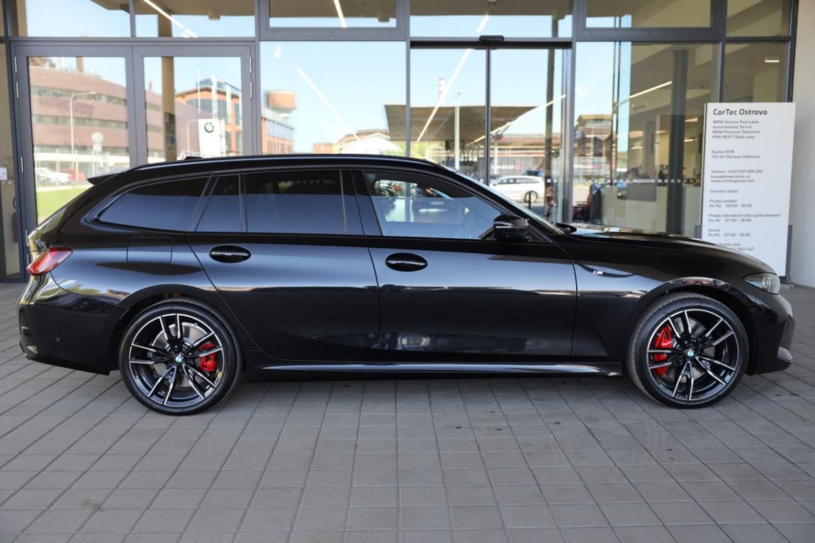 BMW Řada 3, M340i xDrive Touring - fotka 4