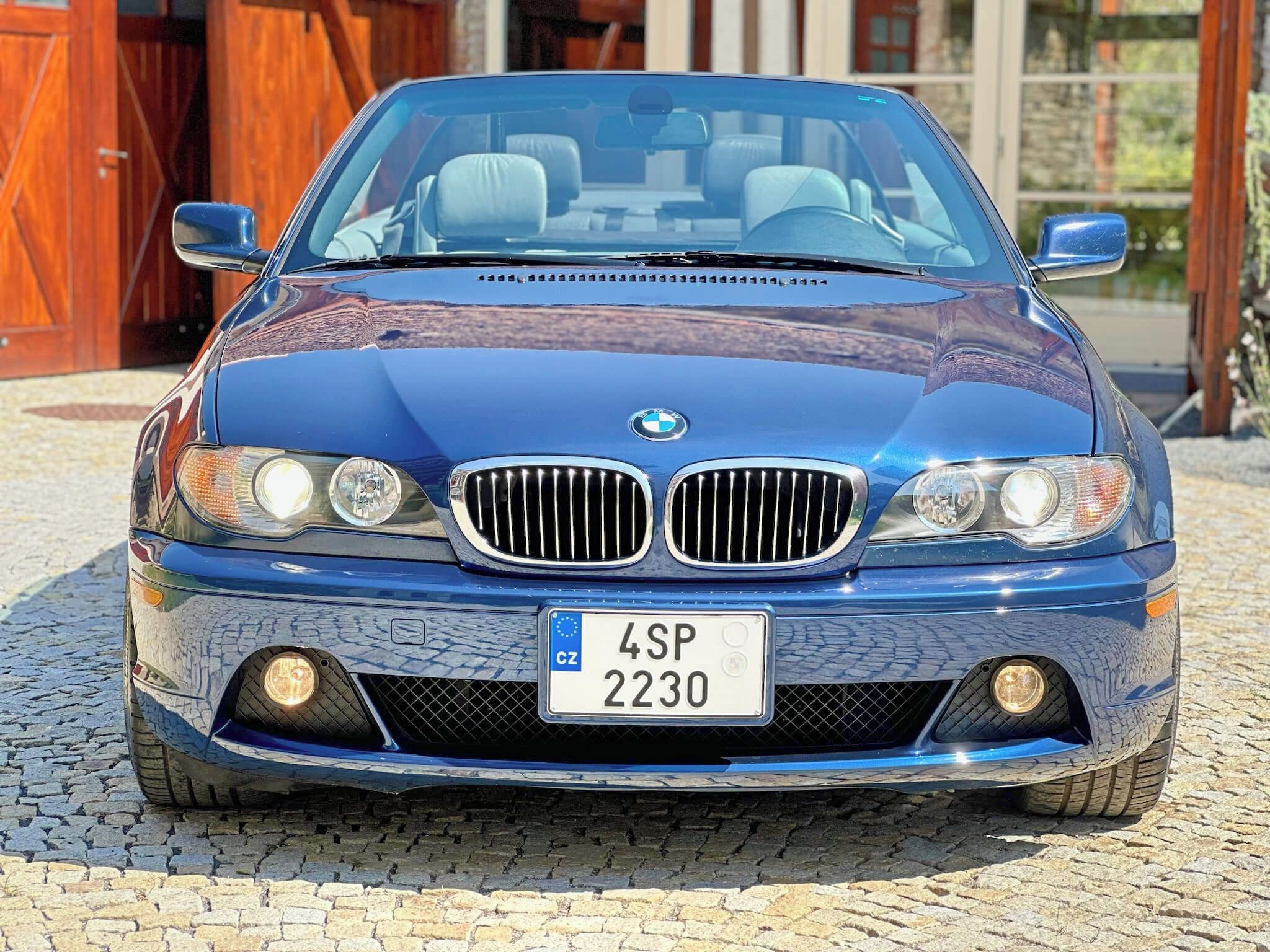 BMW Řada 3, 30Ci (E46) | 6st. manuál - fotka 3