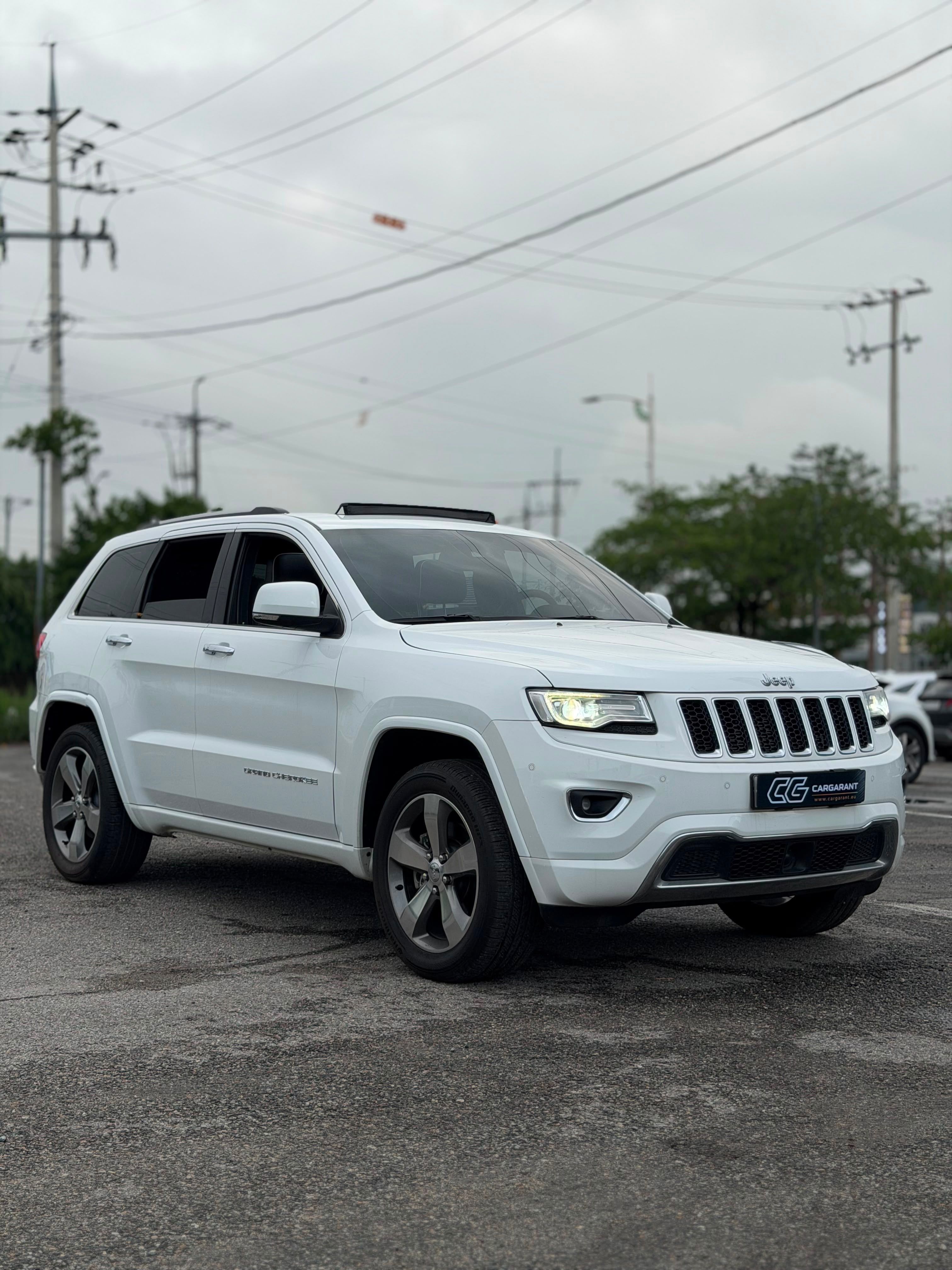 Jeep Grand Cherokee, 3.6 V6 Overland 4×4 | TOP výba - fotka 6