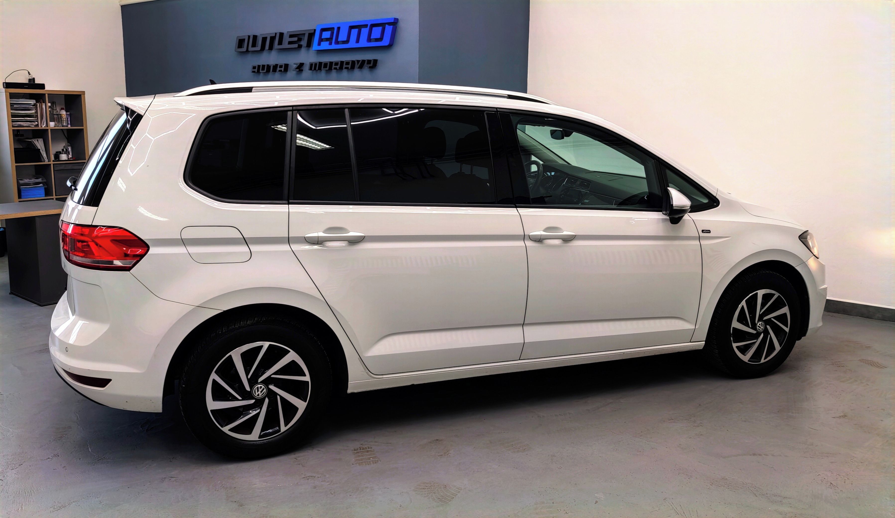 Volkswagen Touran, 1.4 TSI 110KW,DSG,7.MIST,TAŽNE - fotka 6