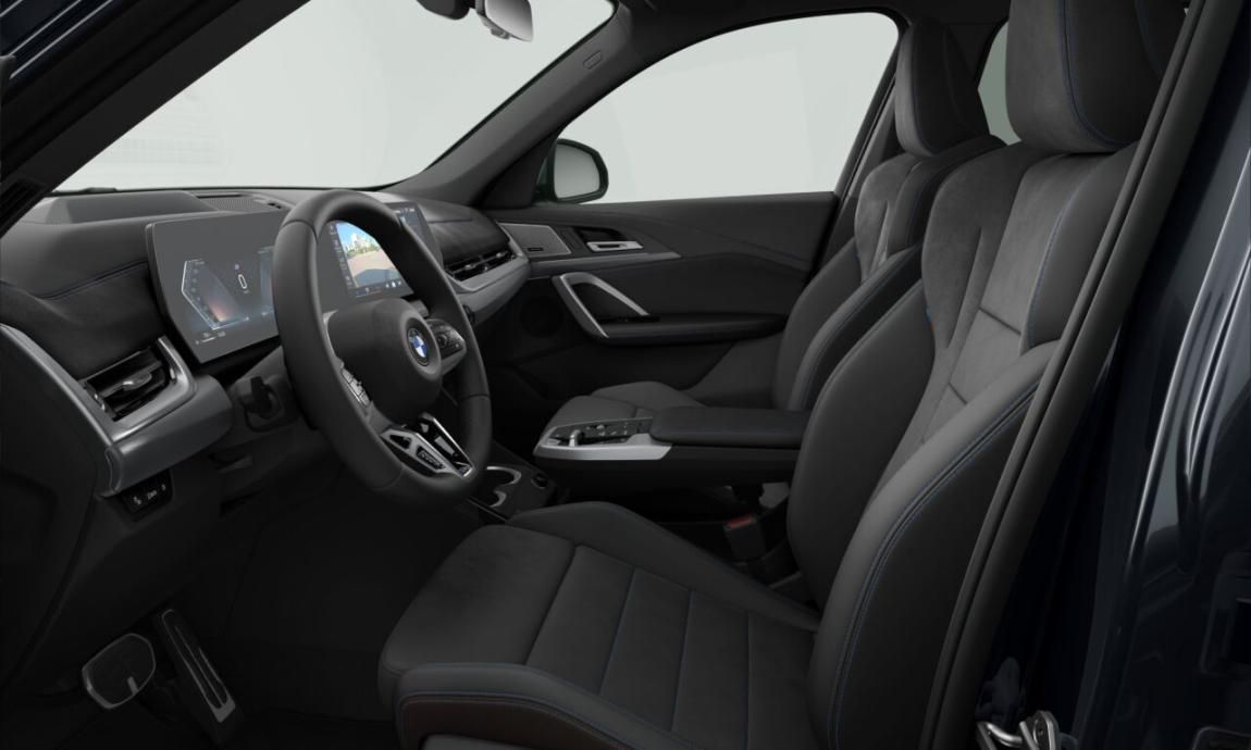 BMW X1, xDrive23i - fotka 4