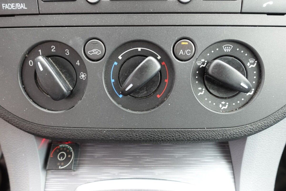 Ford C-MAX, 1,6i 74kW M/T LPG-nová revize - fotka 6