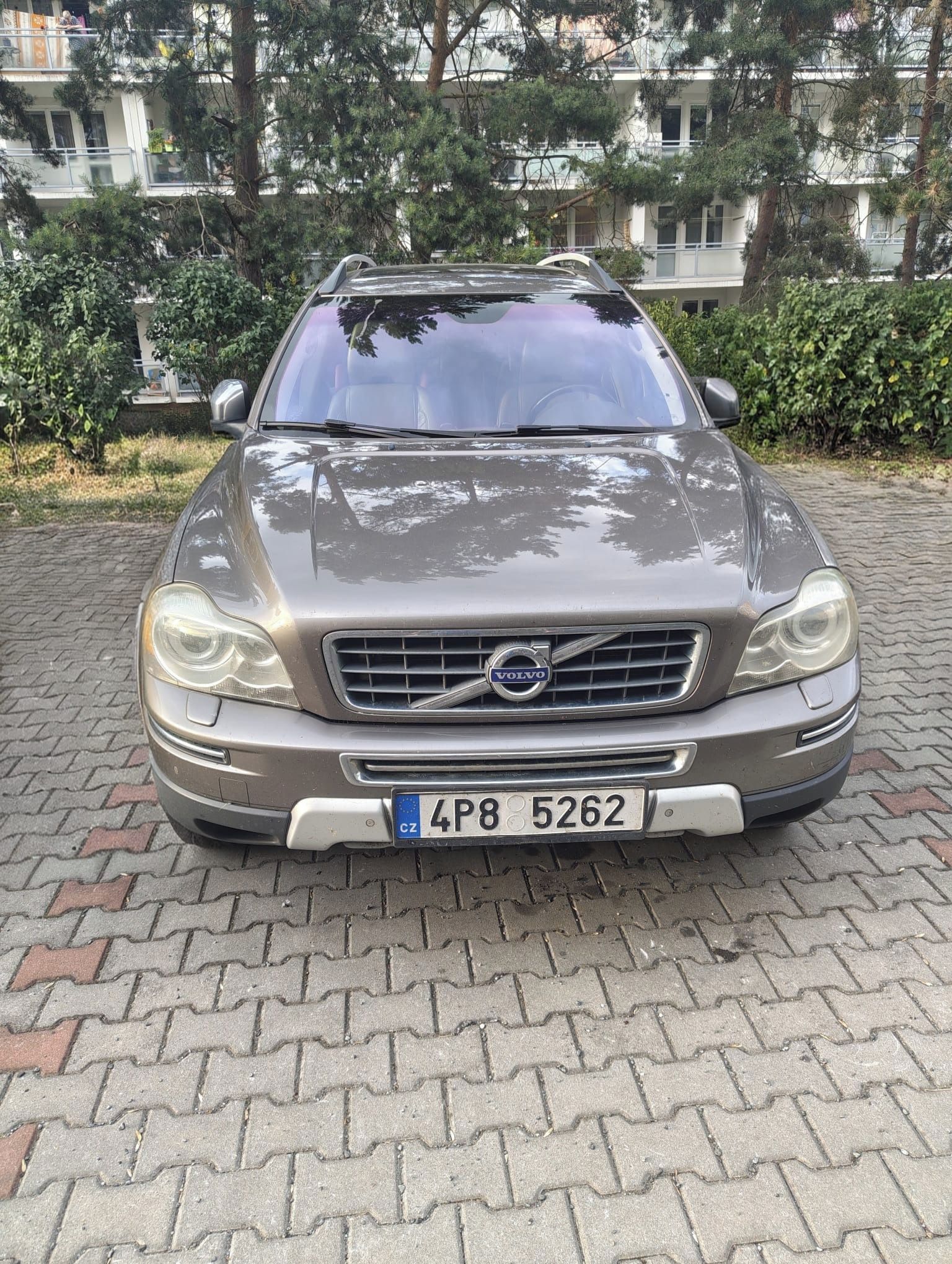 Volvo XC90, Volvo XC90 D5 147kw 7 míst - fotka 2