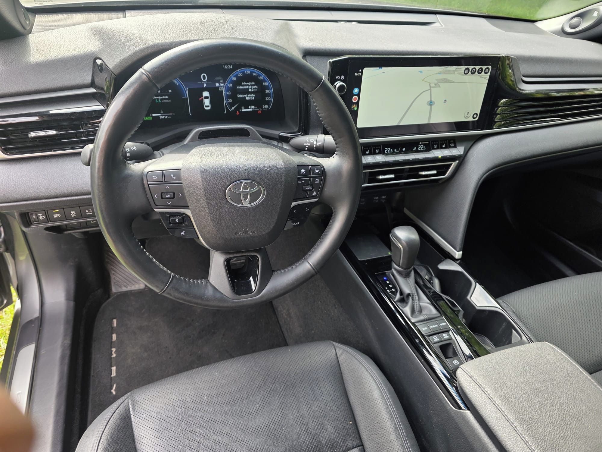 Toyota Camry, Toyota Camry, 2.5HEV 231PS - fotka 3