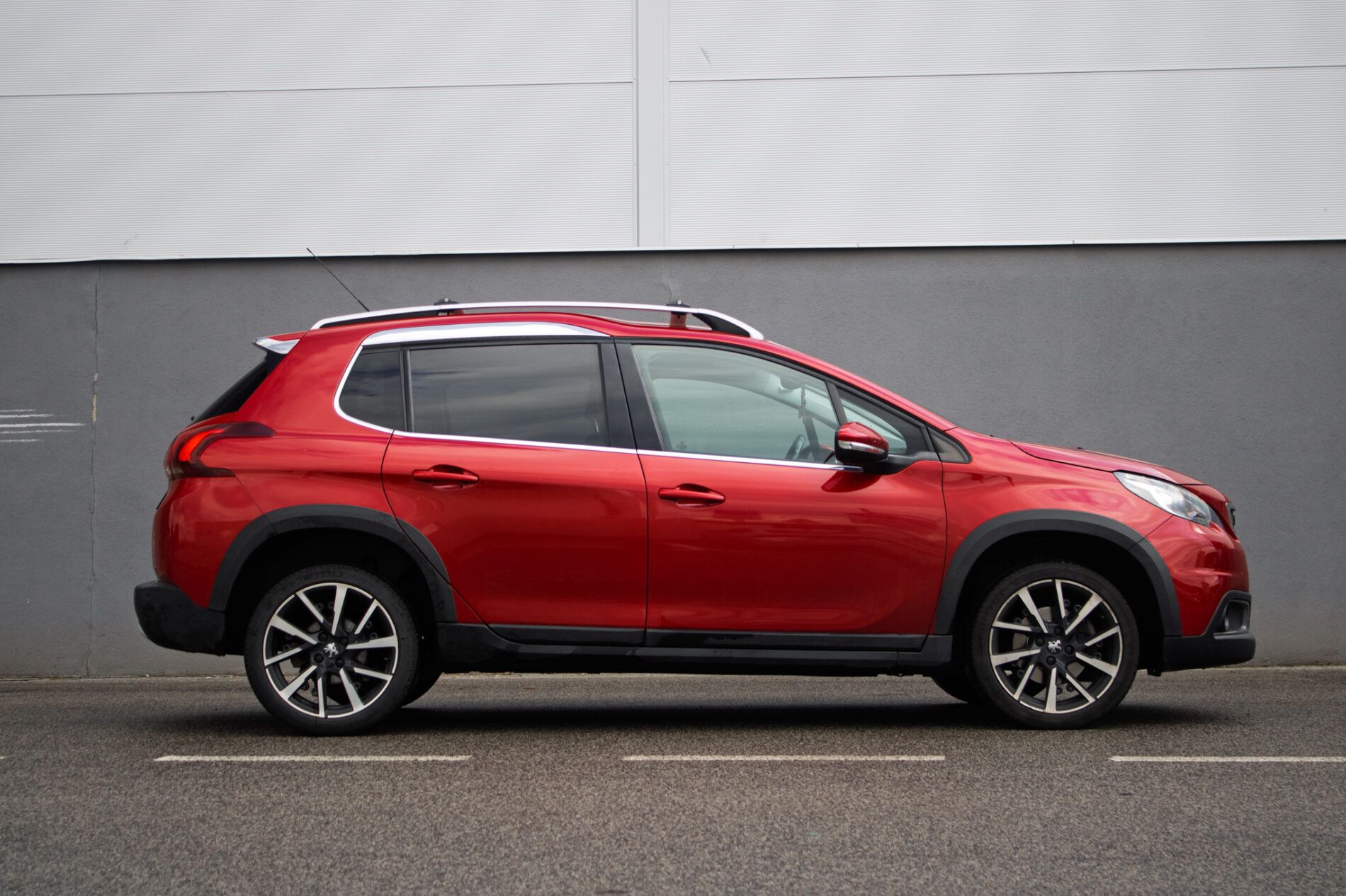 Peugeot 2008 - fotka 4
