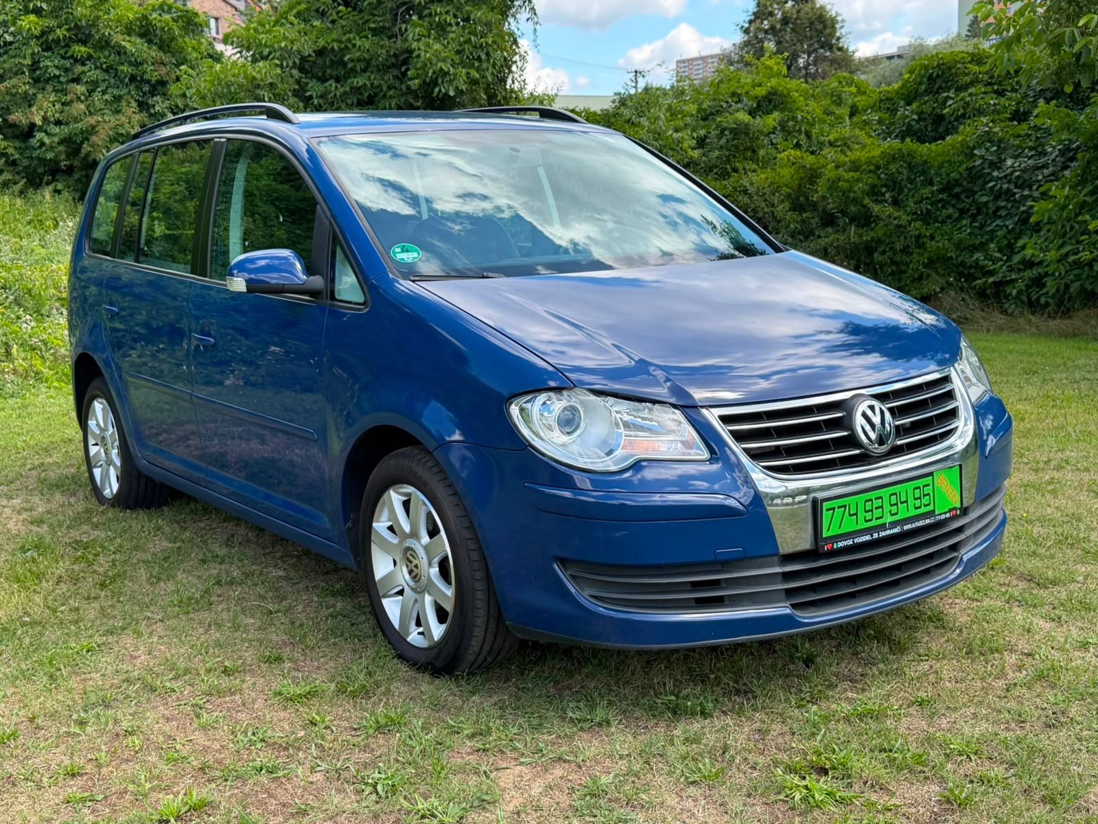 Volkswagen Touran, 1,6 MPI - 75 KW - fotka 3