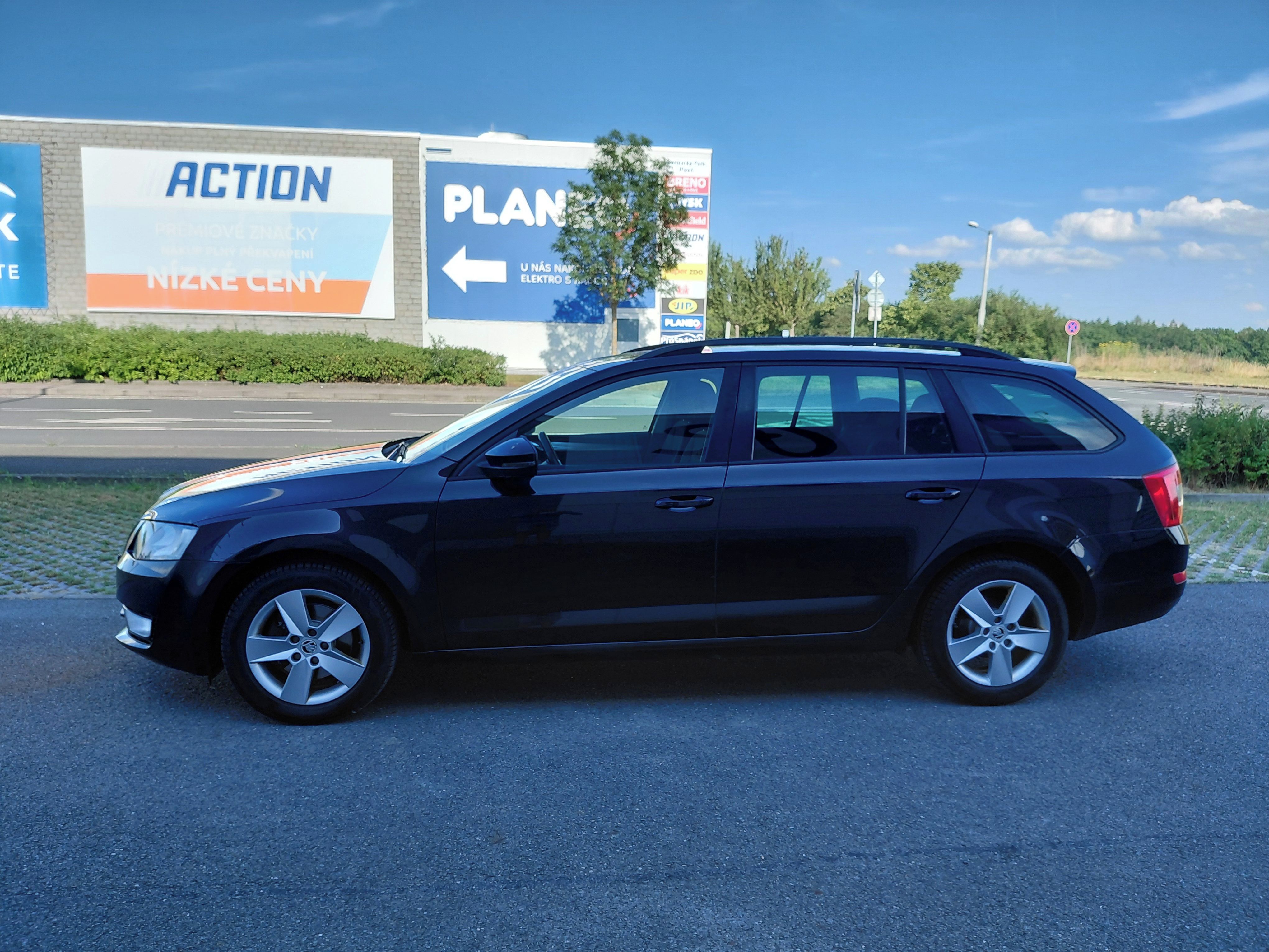 Škoda Octavia, 2.0TDI 110KW 1.MAJ,PĚKNÁ,DPH!! - fotka 4
