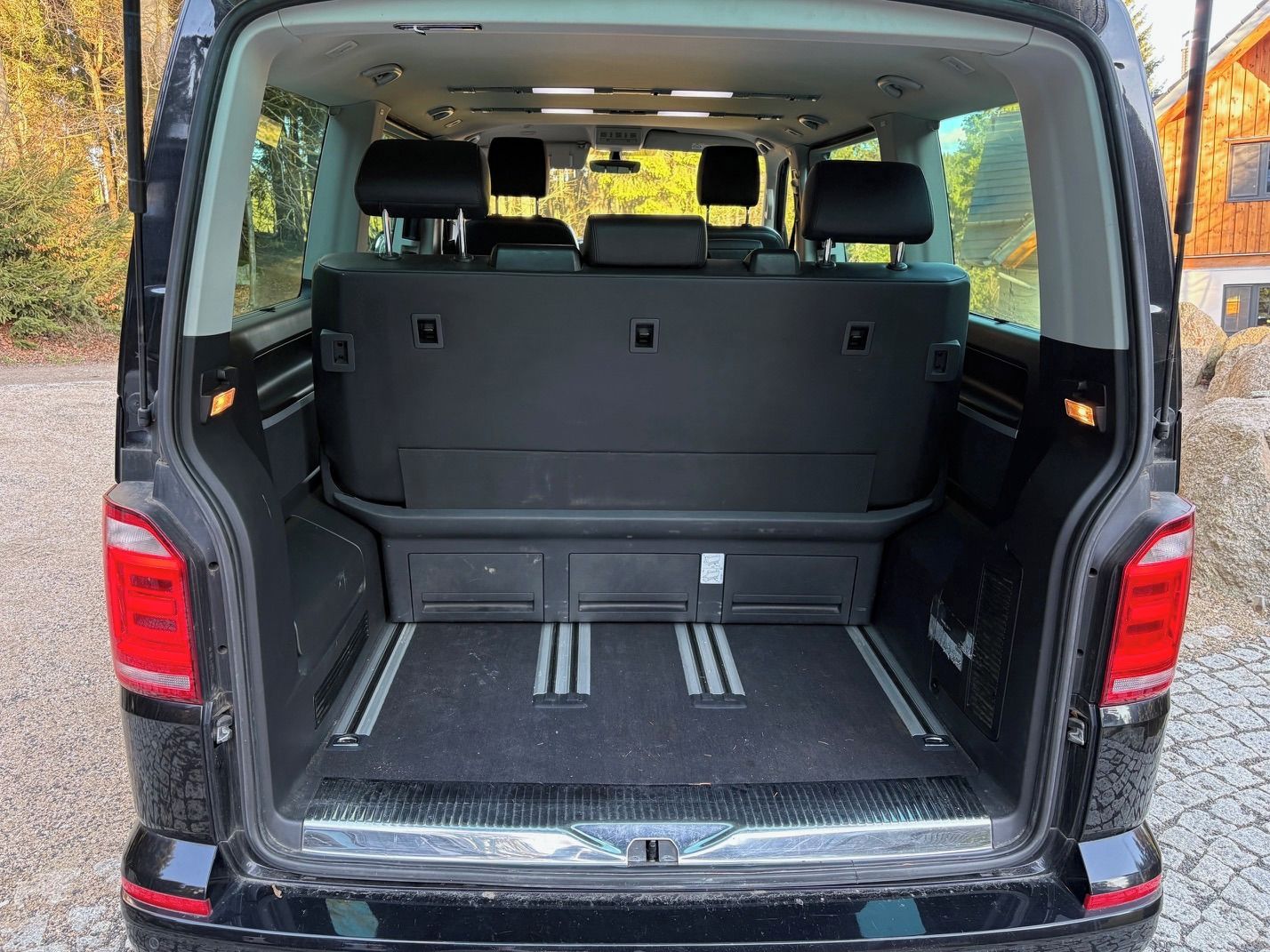 Volkswagen Multivan, 4Motion, Highline - fotka 5