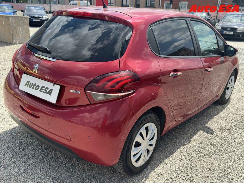 Peugeot 208, 1.6 HDi,ČR - fotka 4